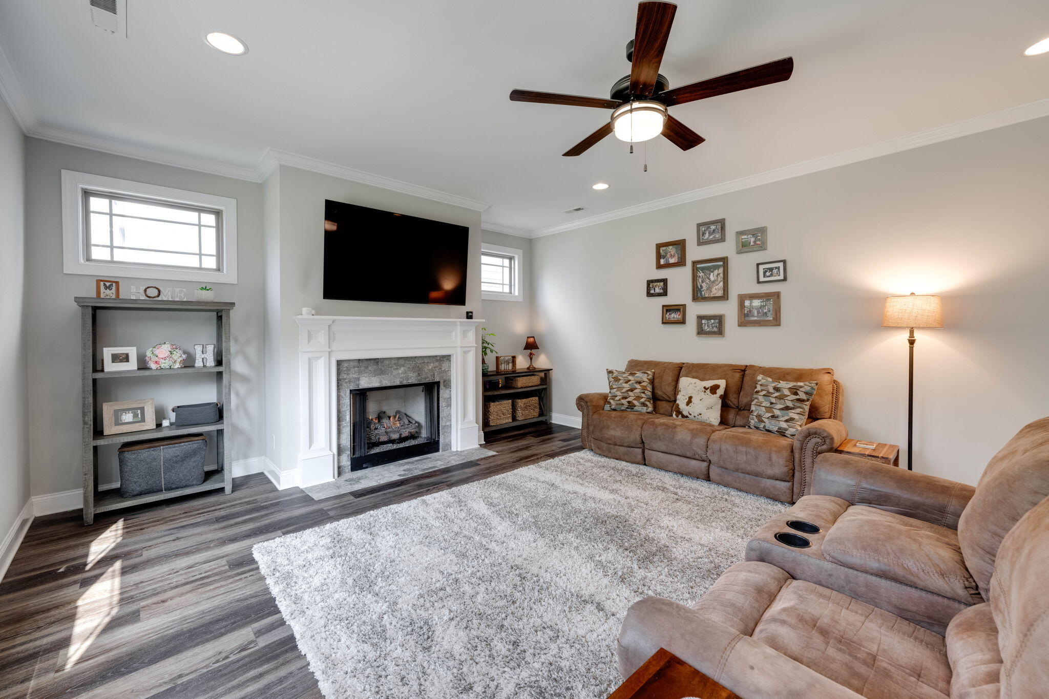 5886 Amber Valley Lane