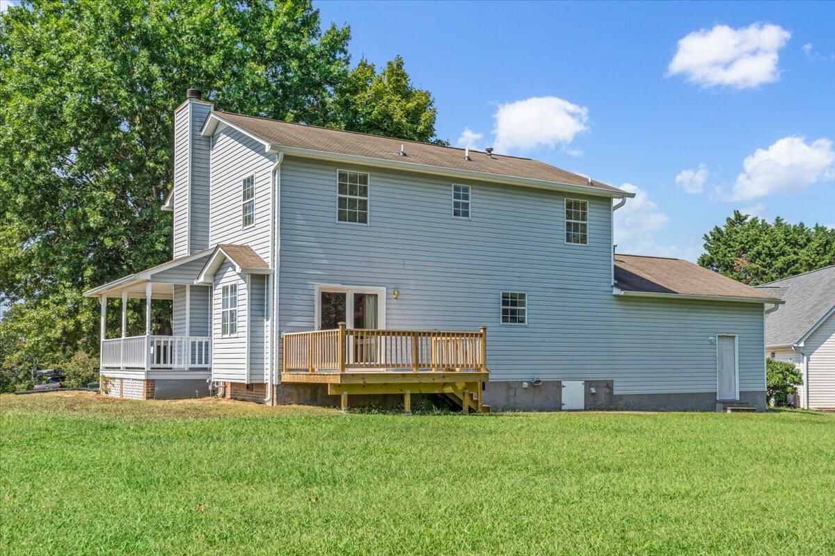 2711 Windtop Lane
