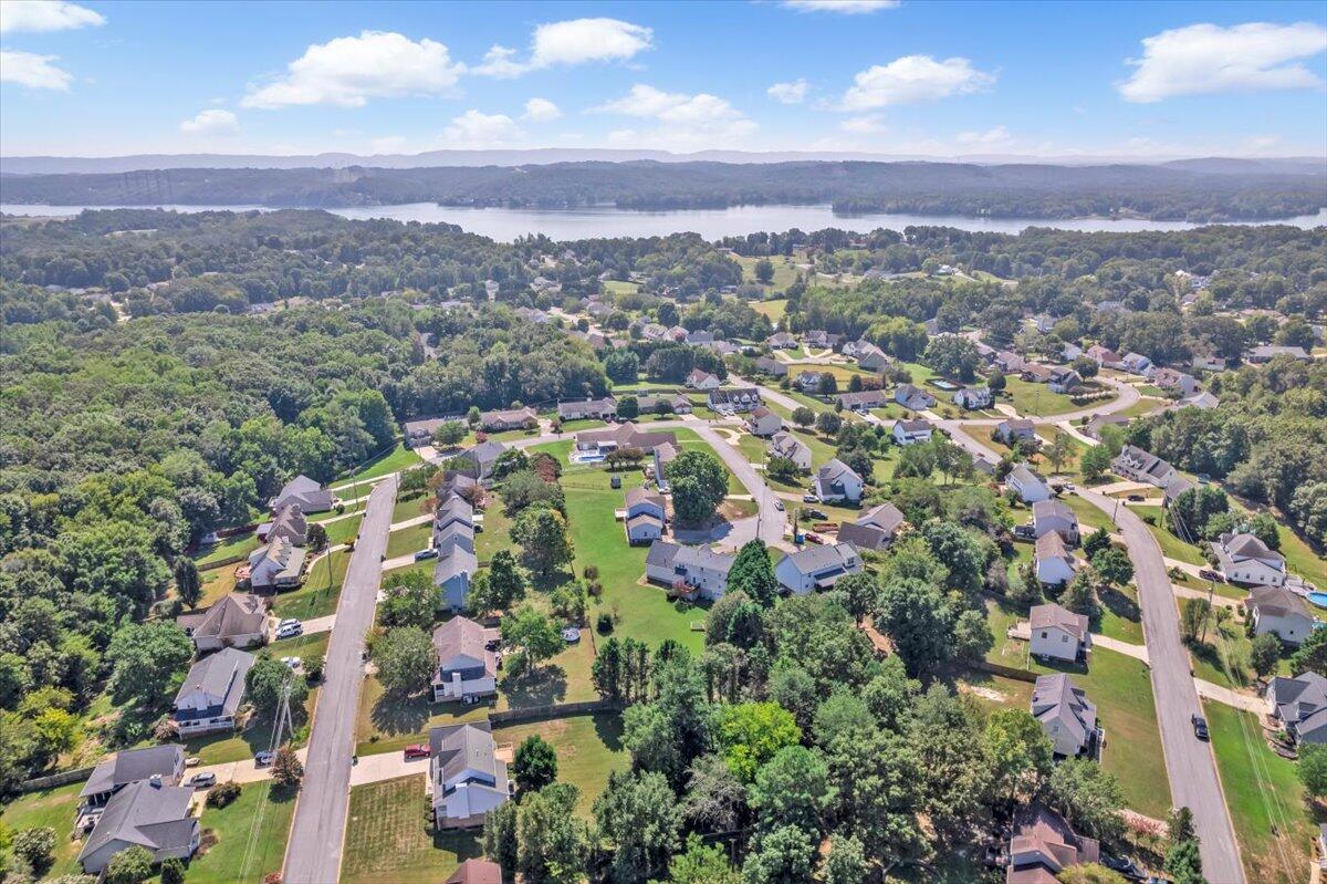 2711 Windtop Lane