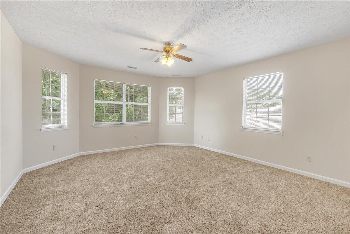 2711 Windtop Lane