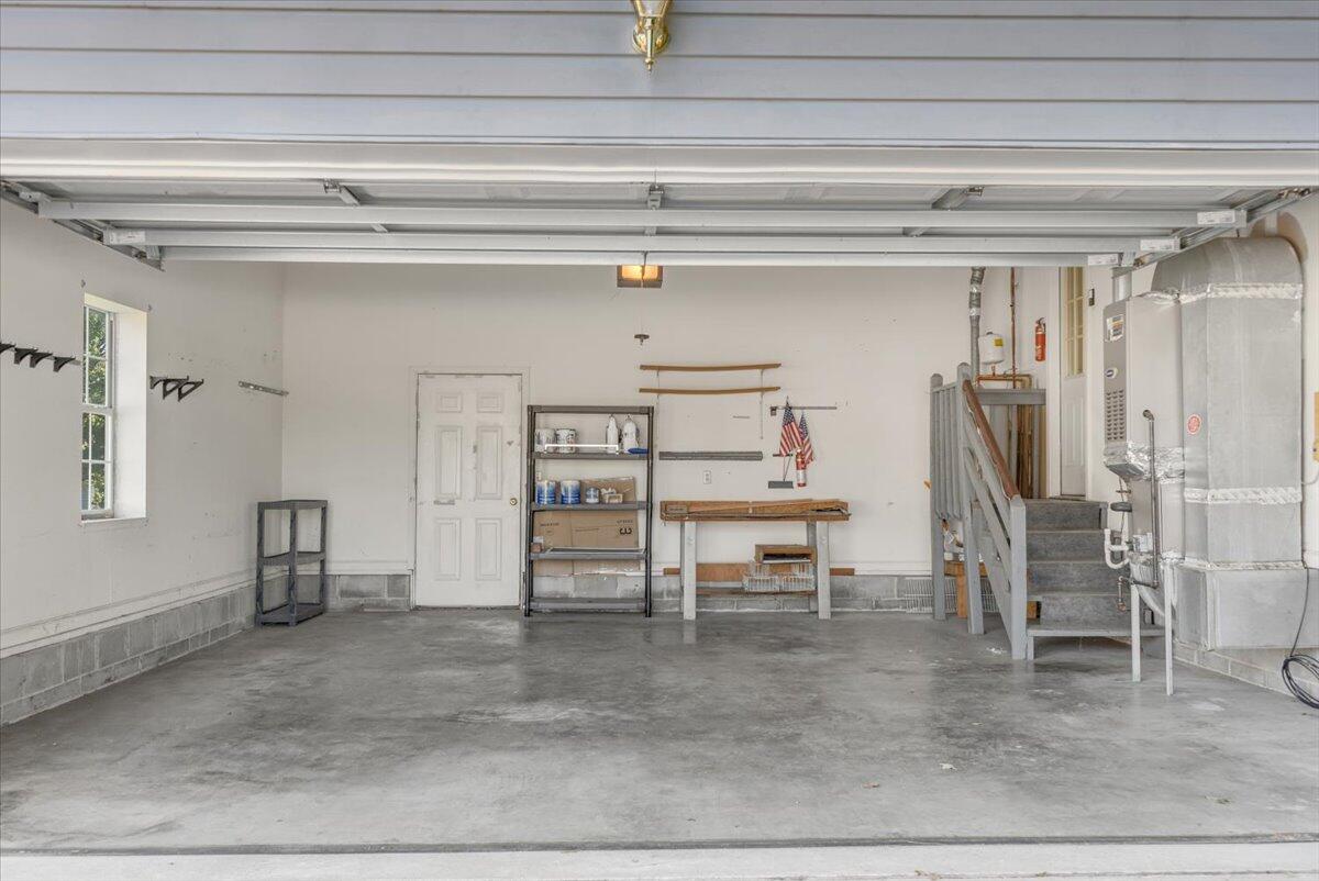2711 Windtop Lane