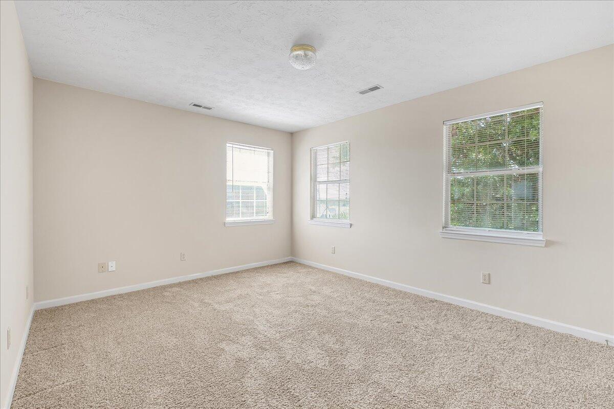 2711 Windtop Lane