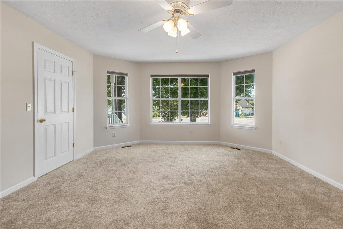 2711 Windtop Lane