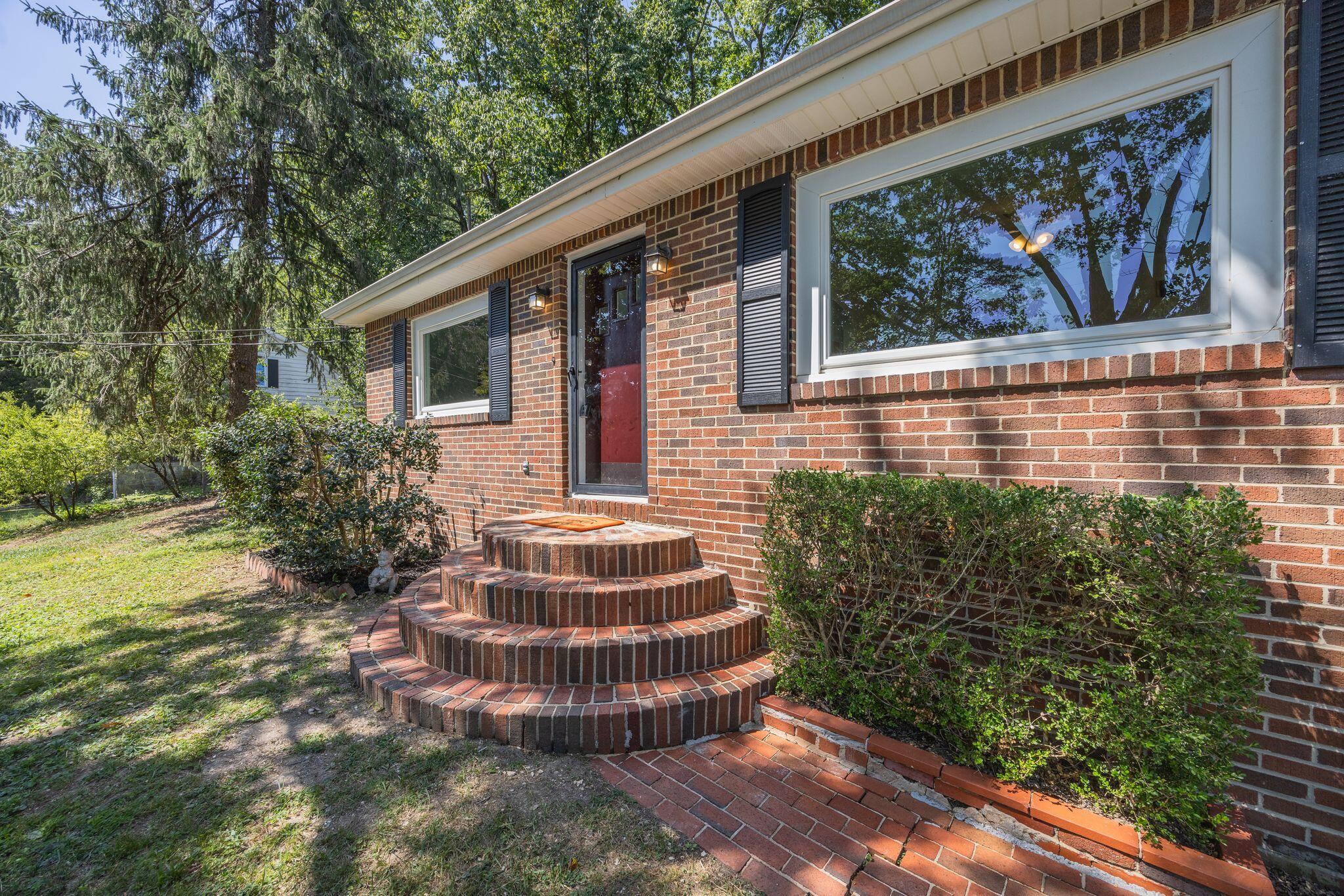 205 Woodlawn Drive
