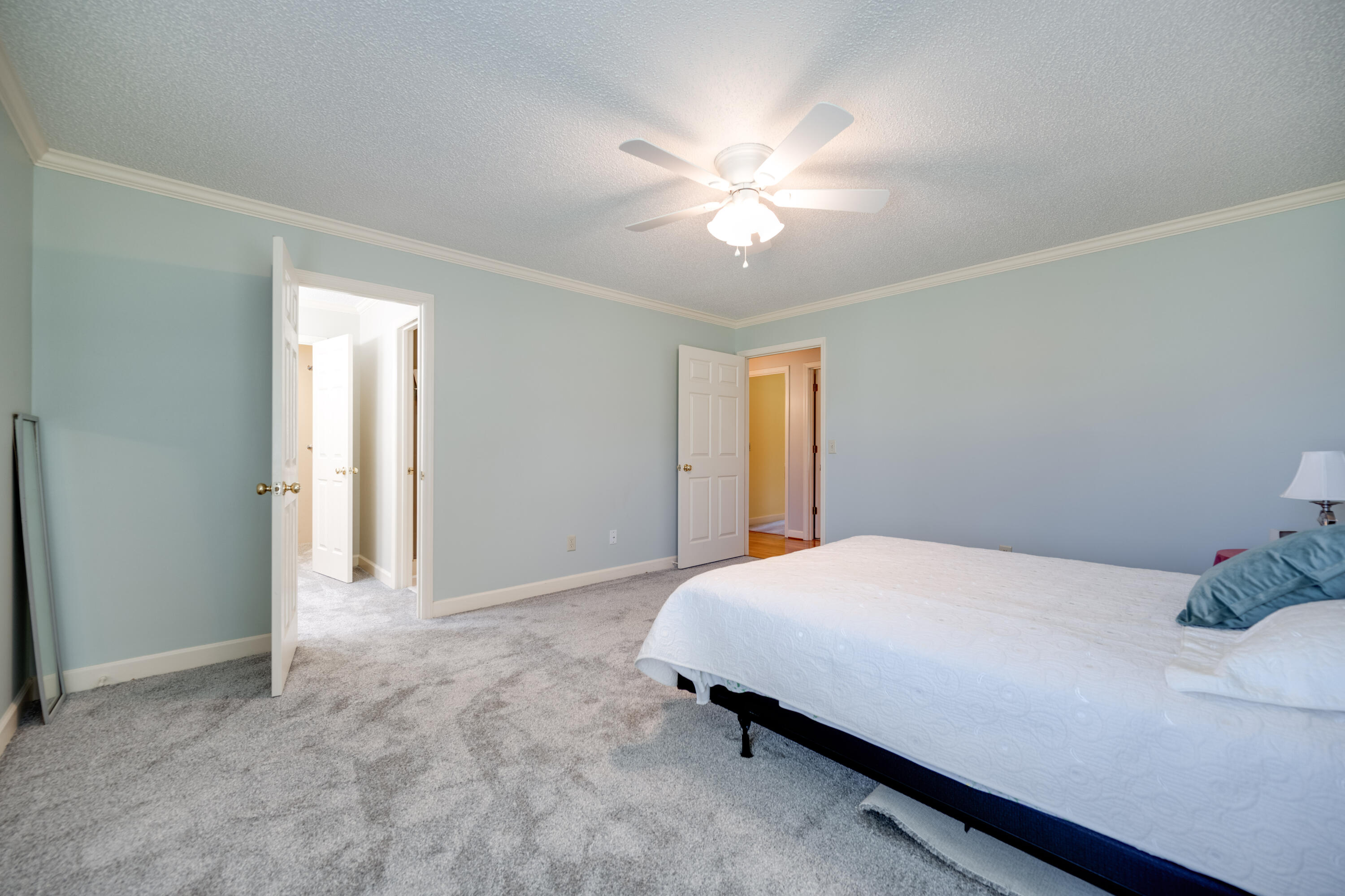 338 SE Charles Circle