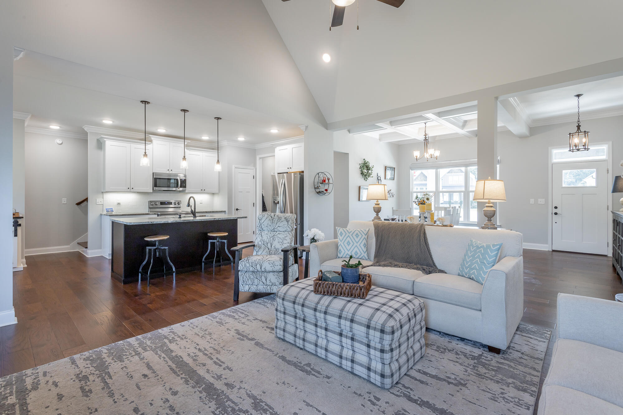 9112 Sir Hudson Court