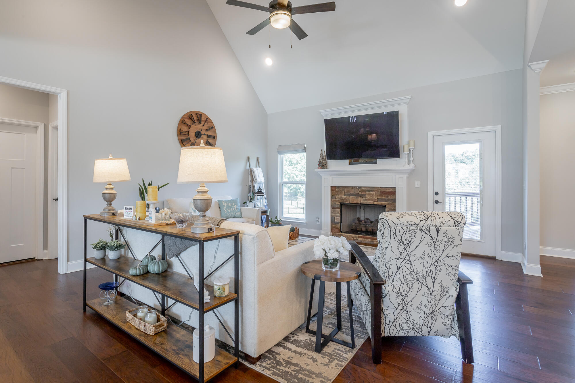 9112 Sir Hudson Court