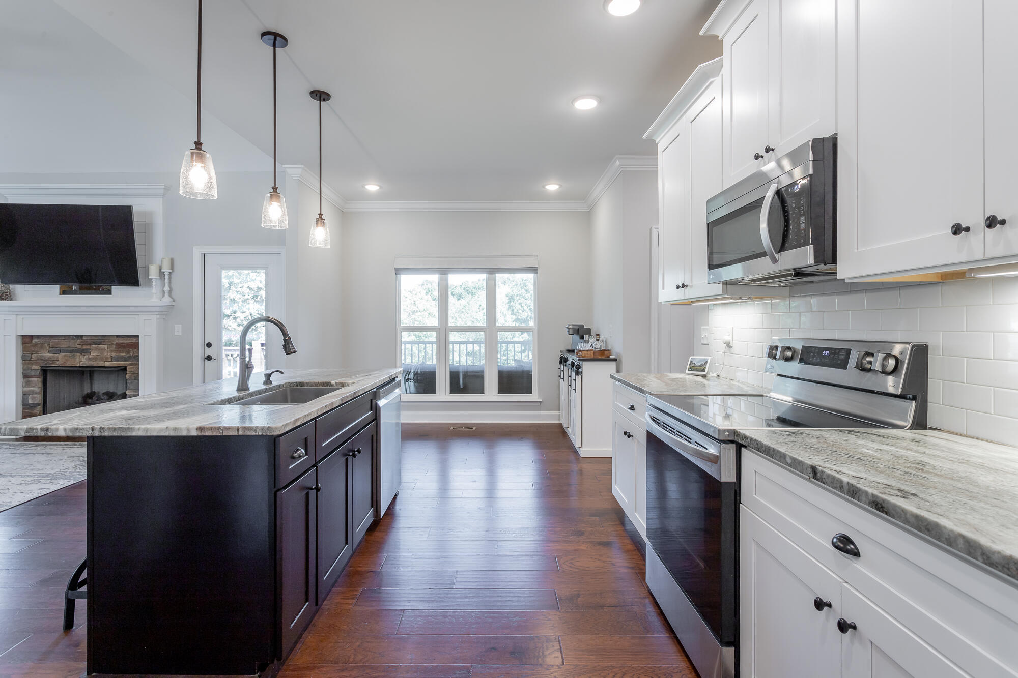 9112 Sir Hudson Court