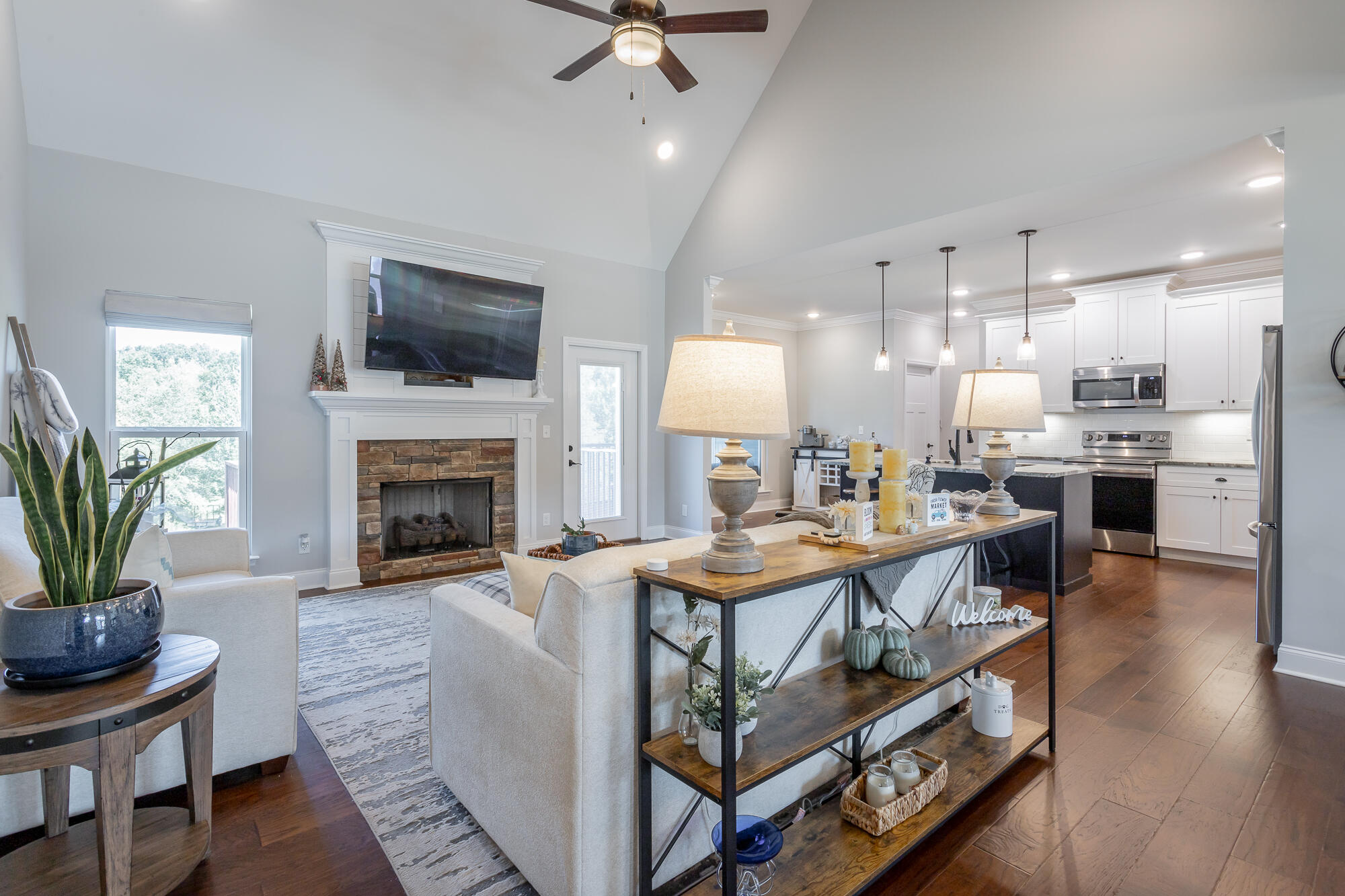 9112 Sir Hudson Court