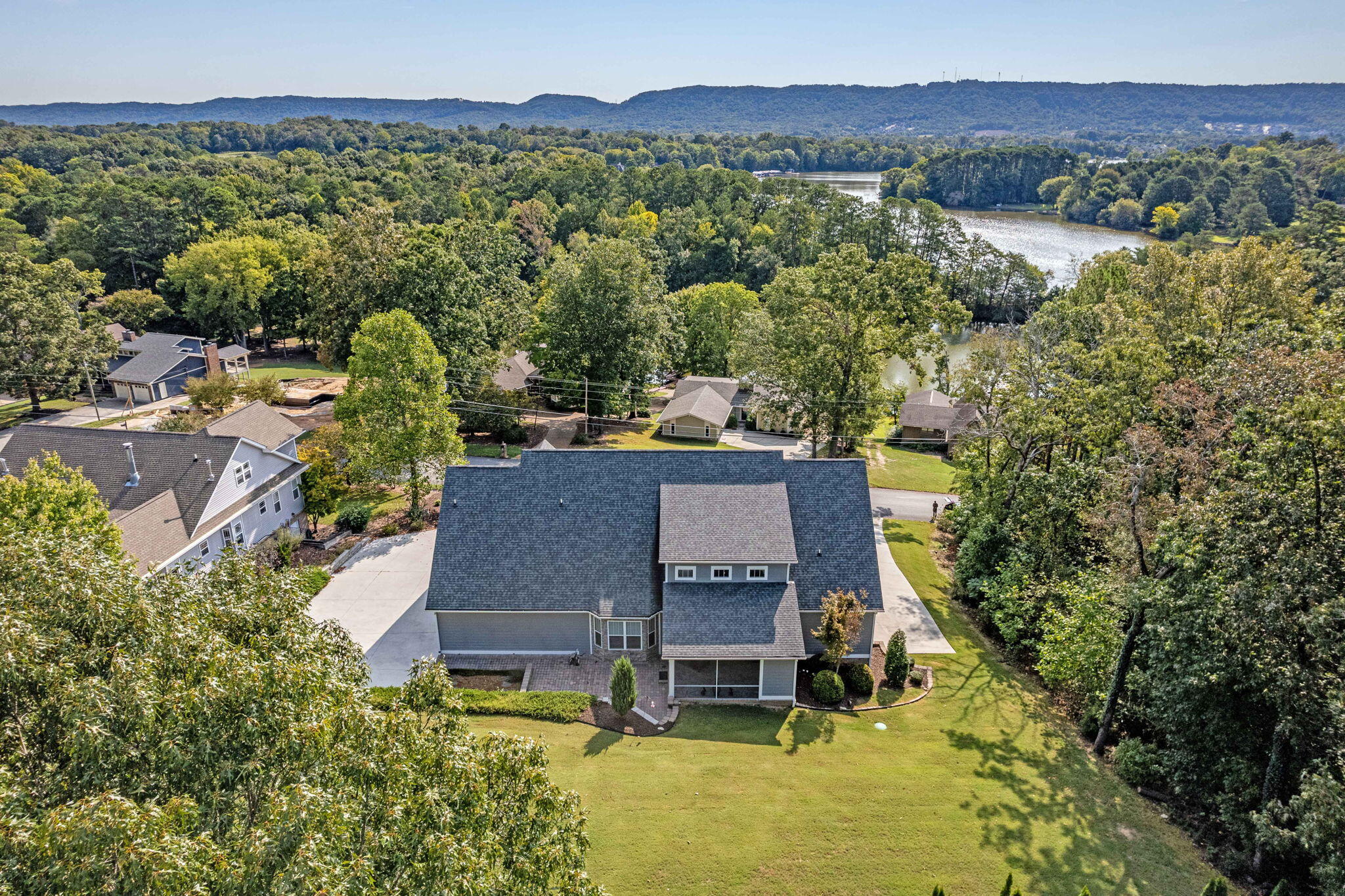 8213 Pierpoint Drive
