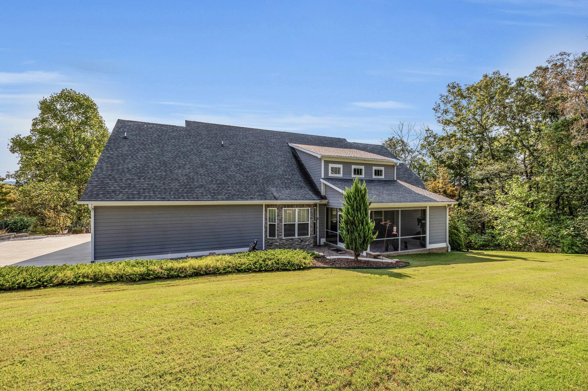 8213 Pierpoint Drive