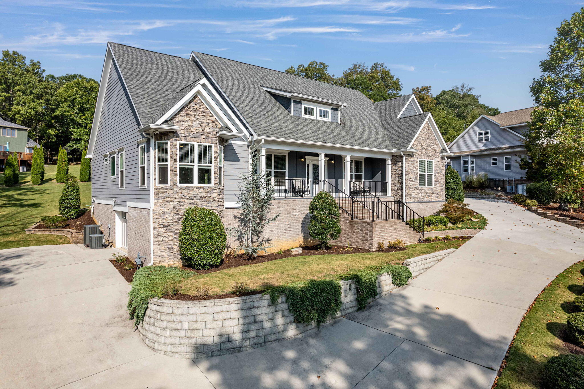 8213 Pierpoint Drive