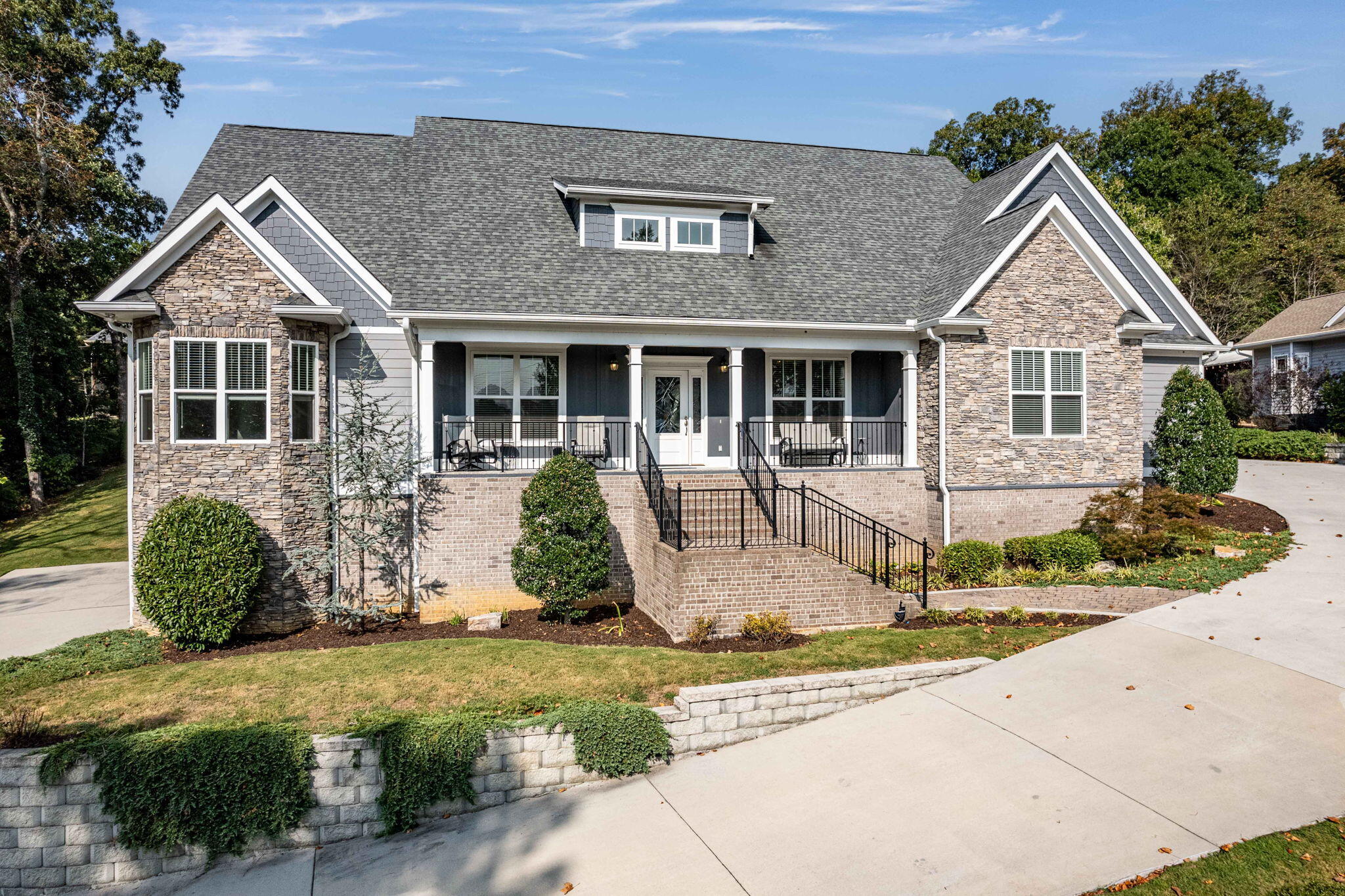 8213 Pierpoint Drive