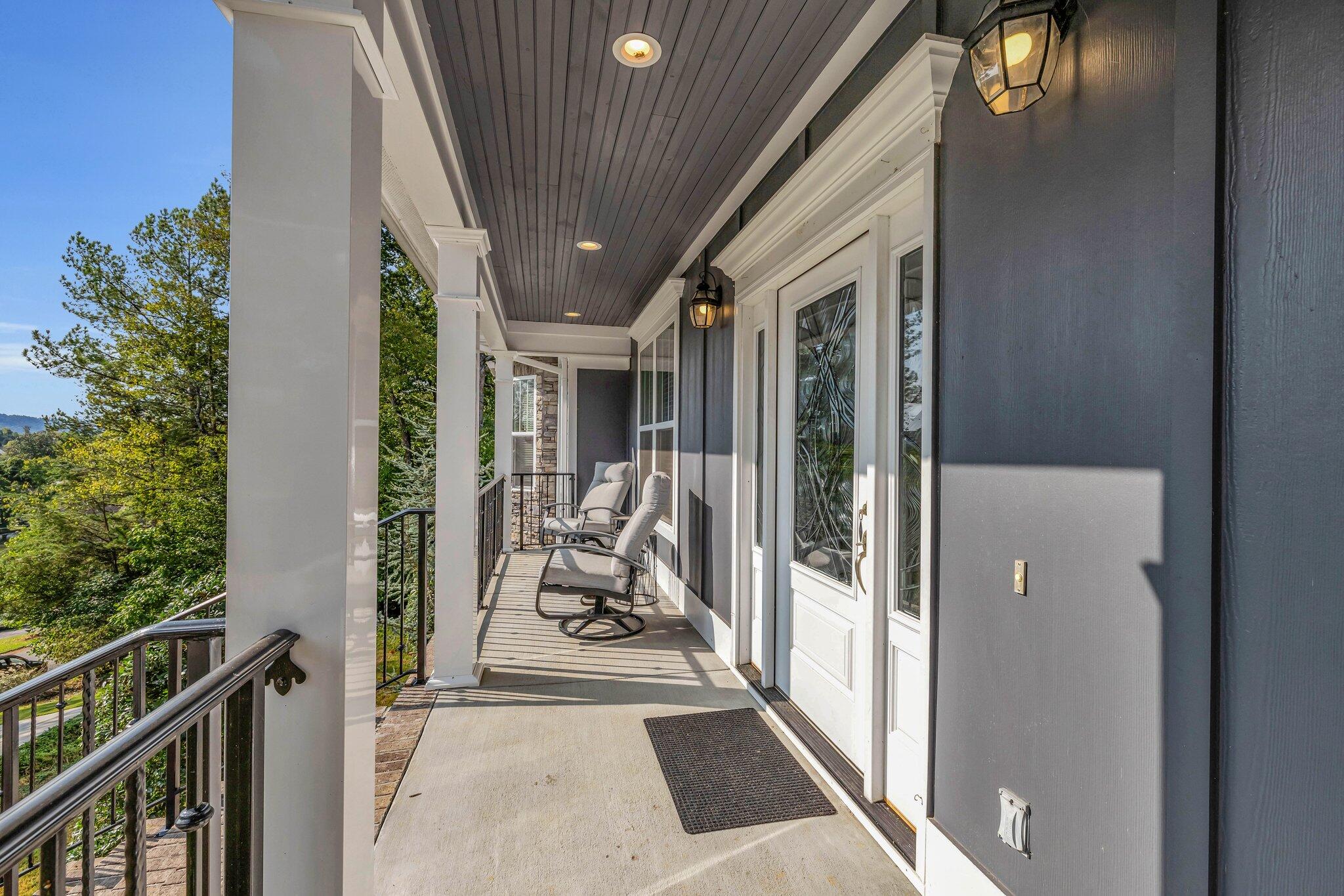 8213 Pierpoint Drive