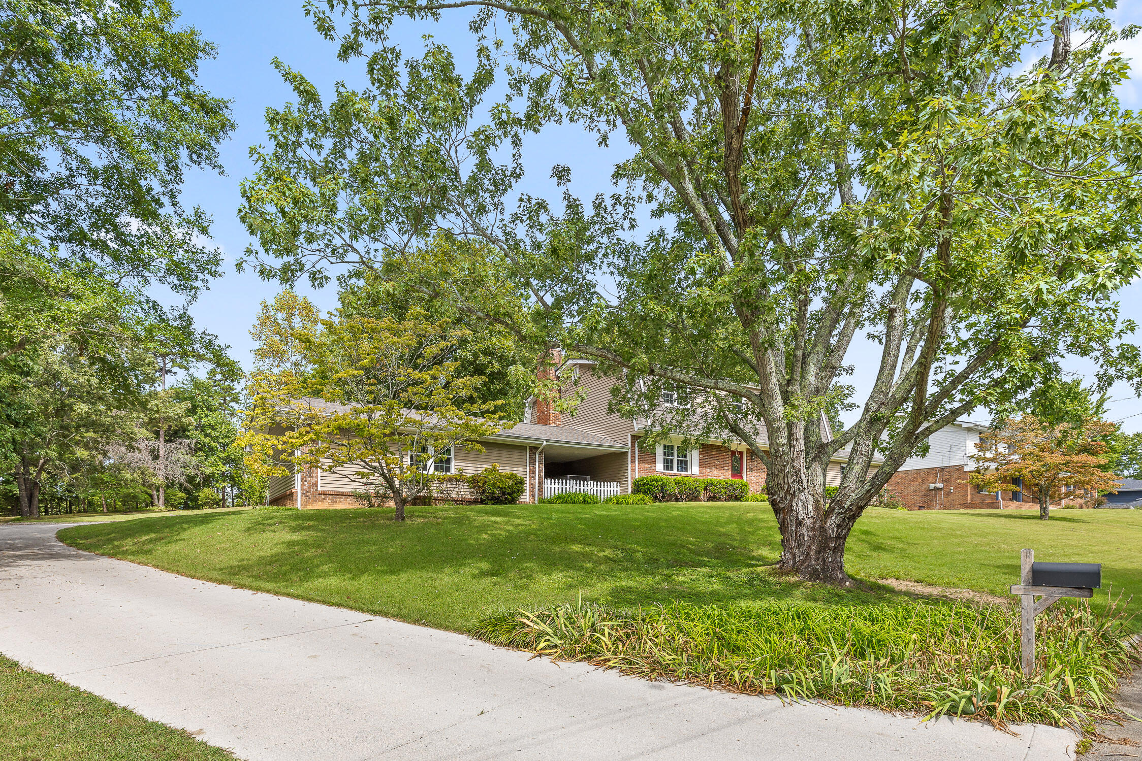 8693 Arbutus Drive