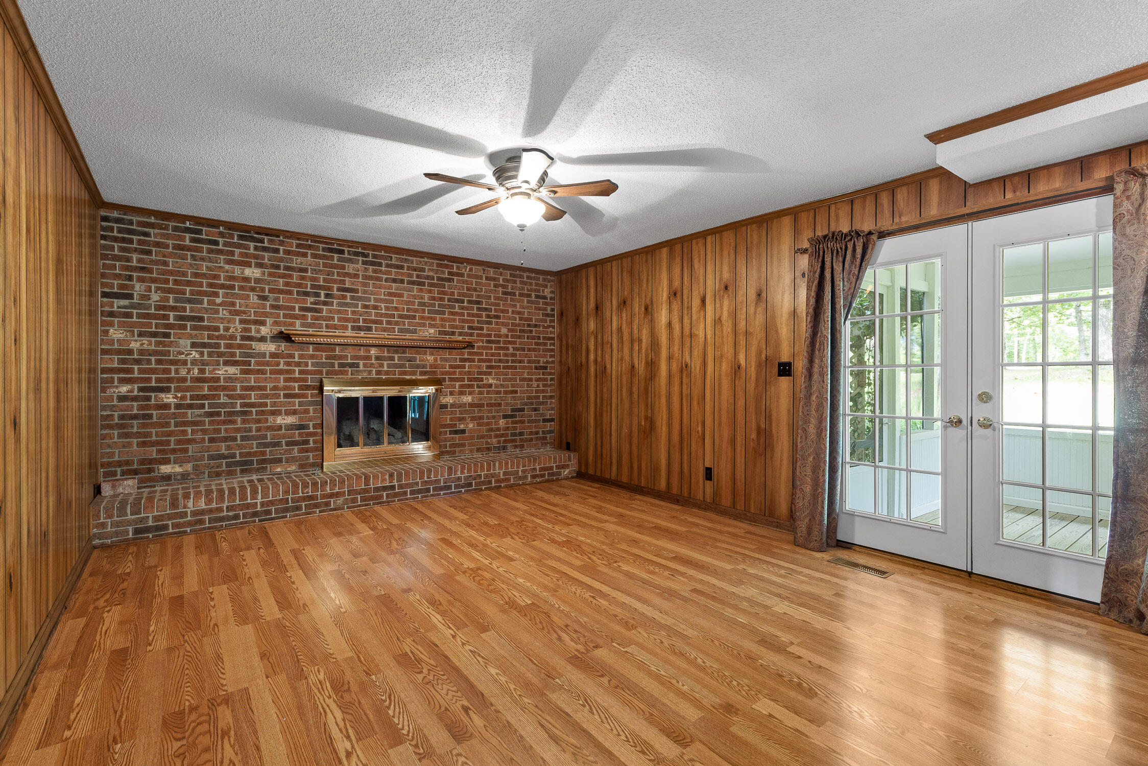 8693 Arbutus Drive