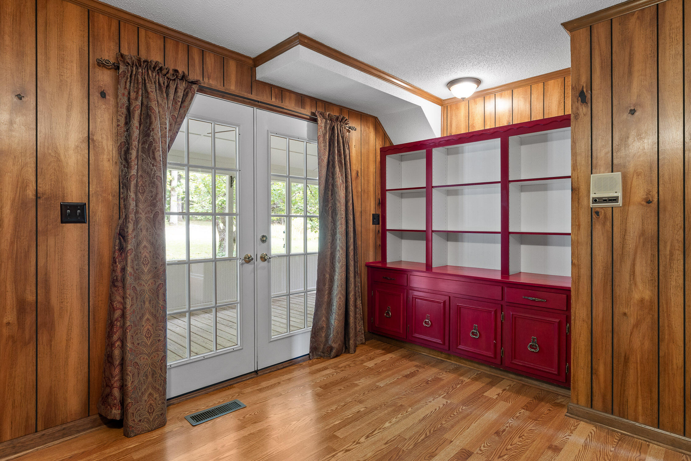 8693 Arbutus Drive