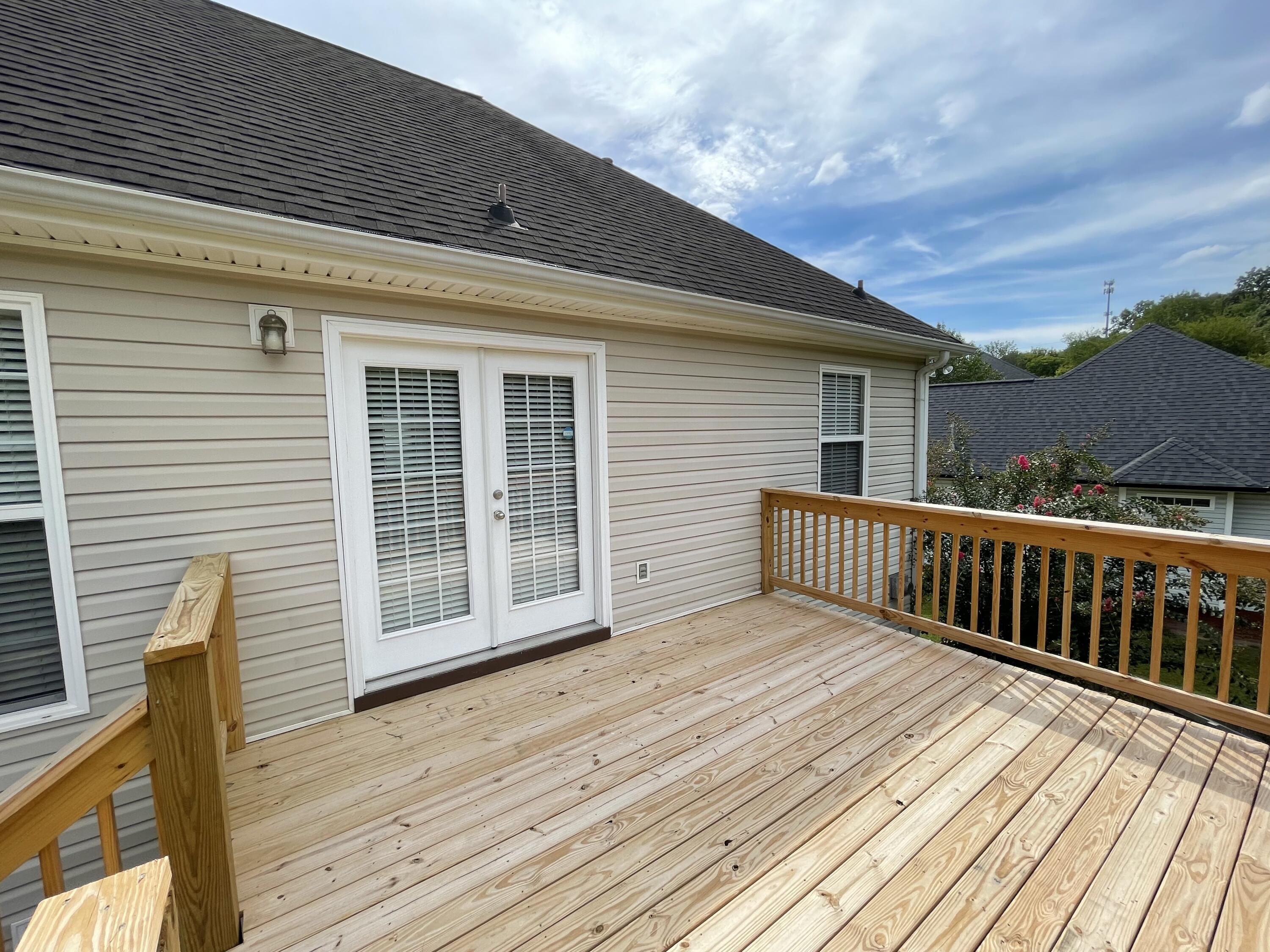 8011 Squirrel Wood Court