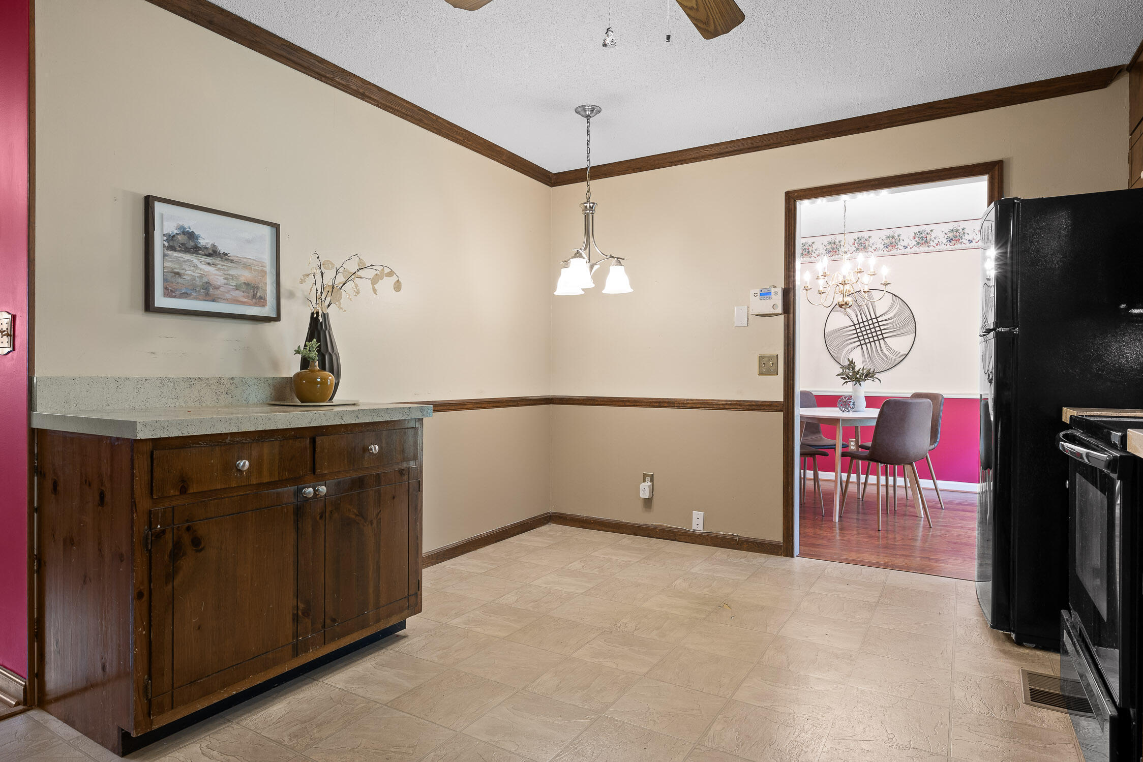 5615 River Glade Drive