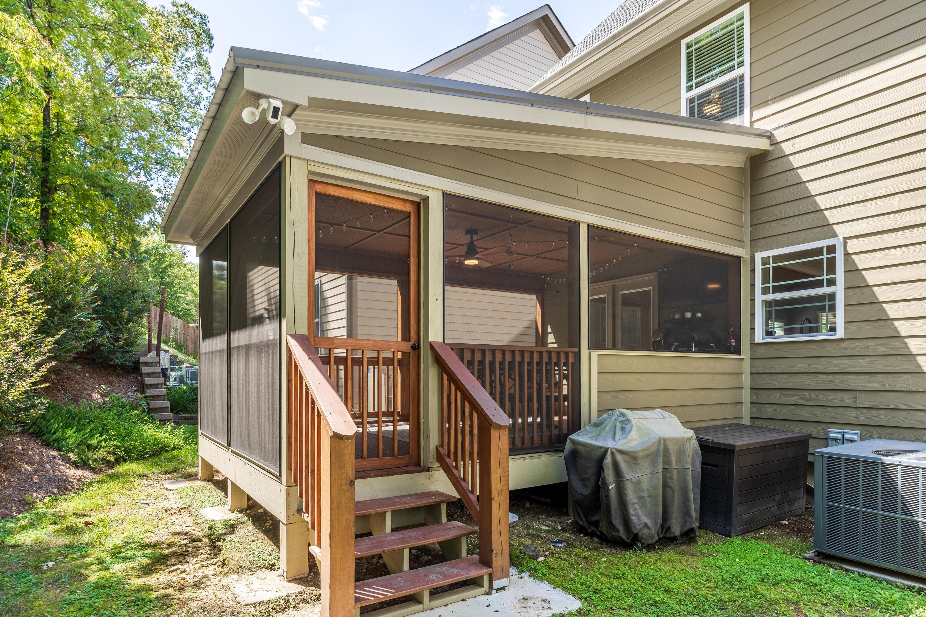 8575 Daju Court