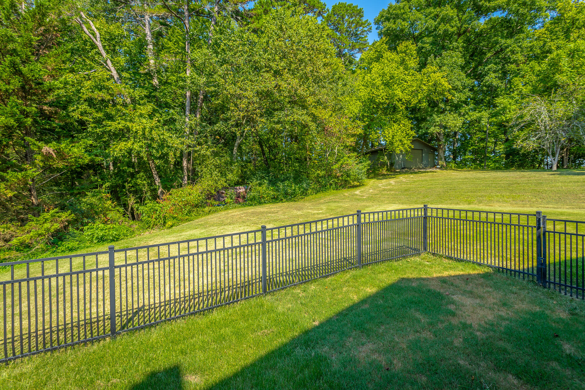 8031 Middle Valley Road