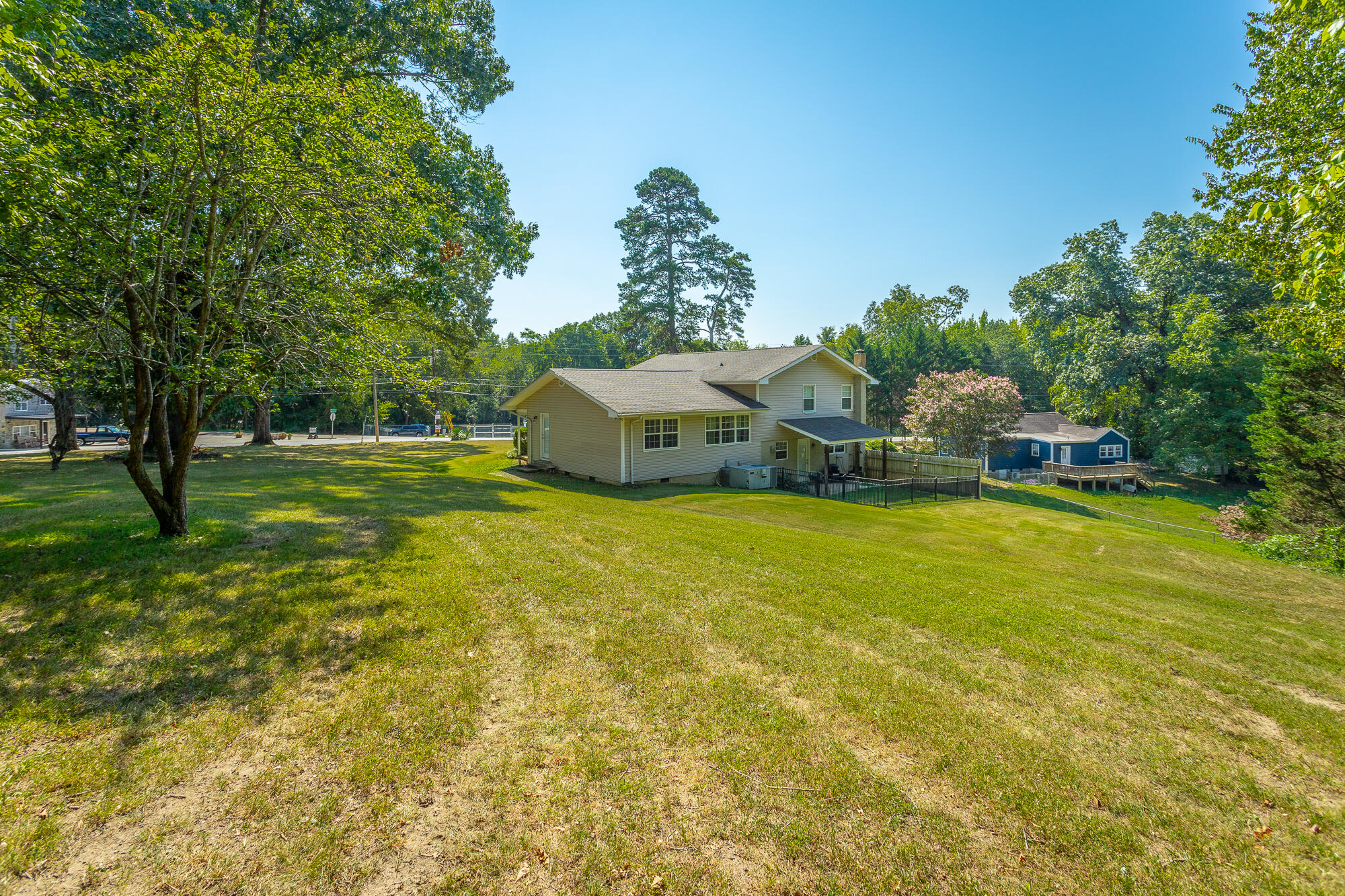 8031 Middle Valley Road
