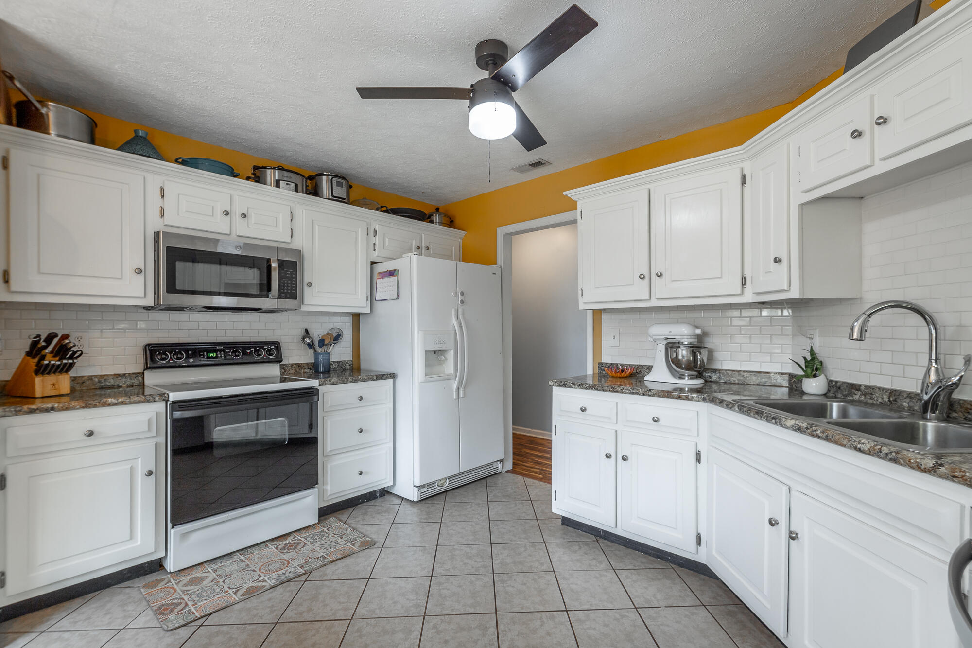 7734 Pinewood Drive
