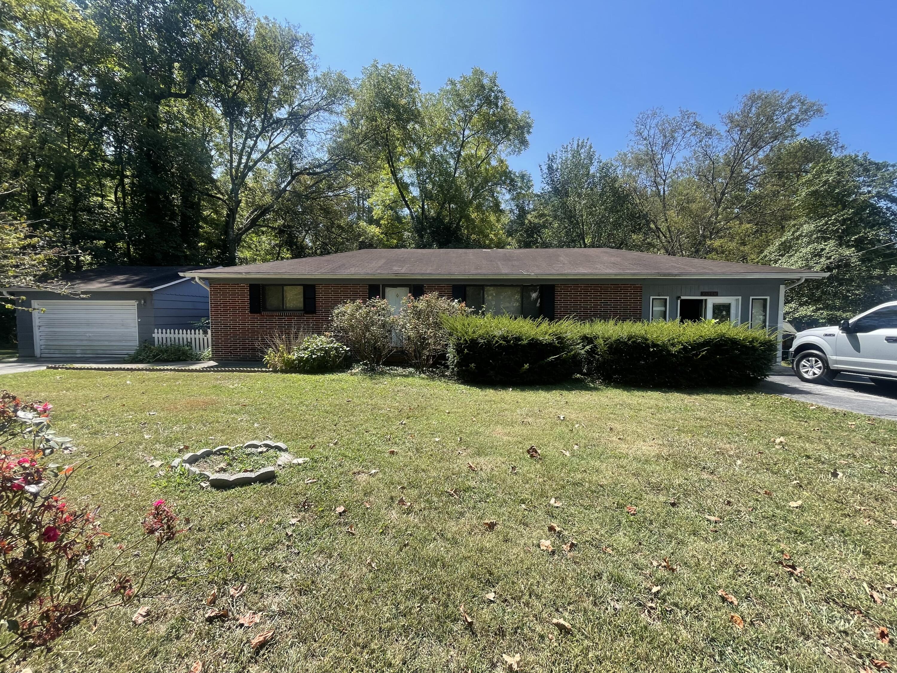 408 Glenhill Circle