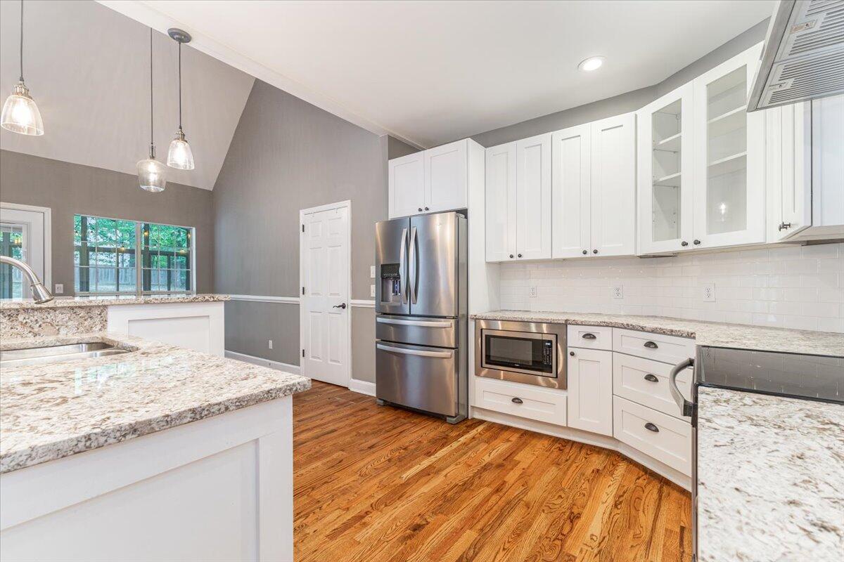 4141 Flagway Drive