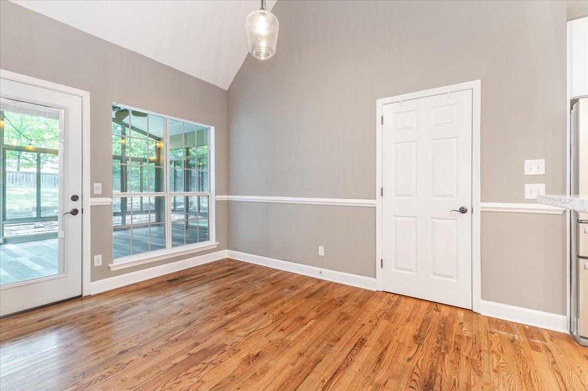 4141 Flagway Drive