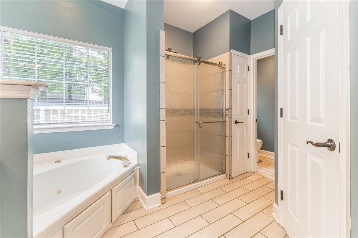 4141 Flagway Drive
