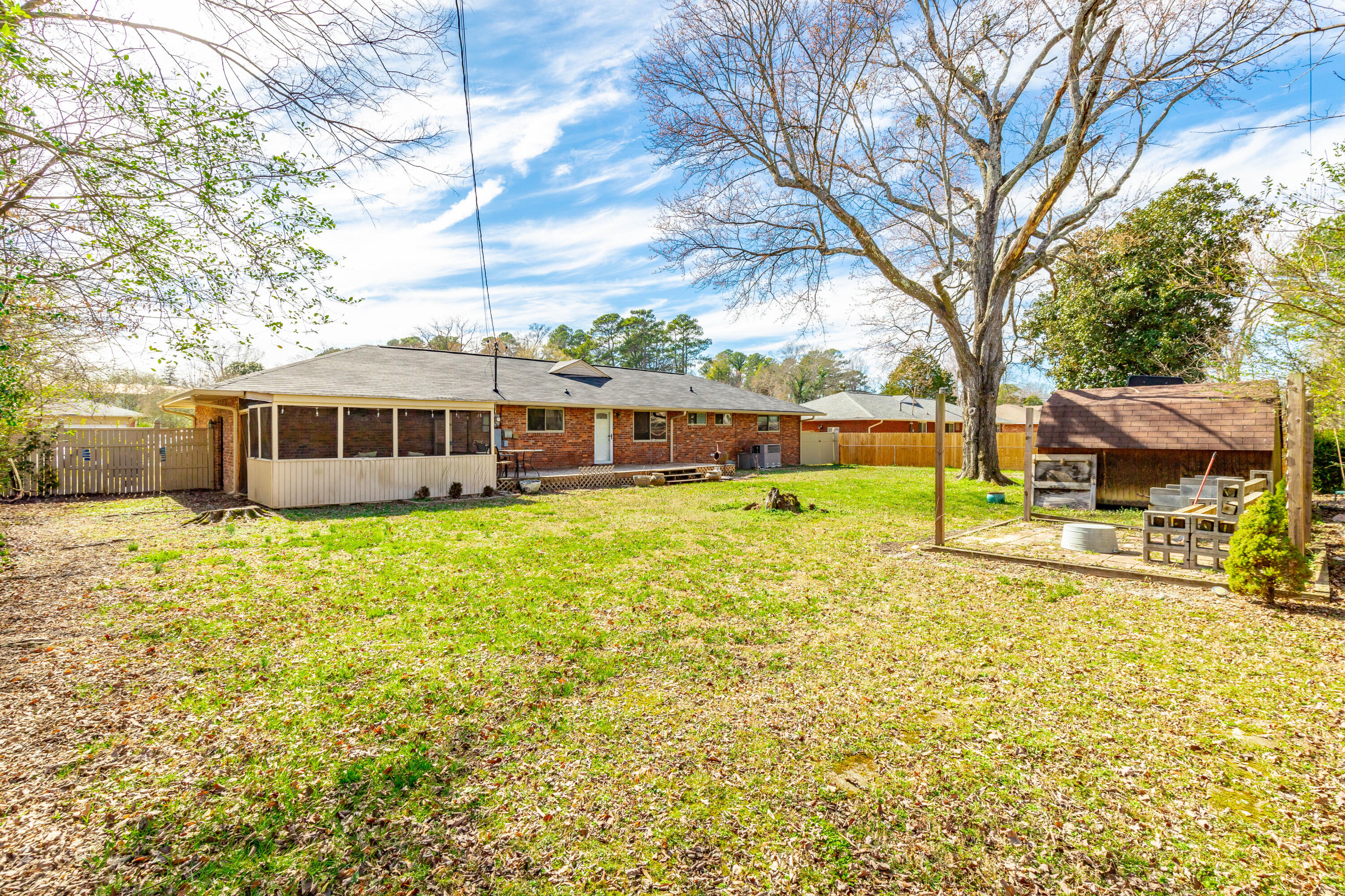 4725 Fairwood Lane