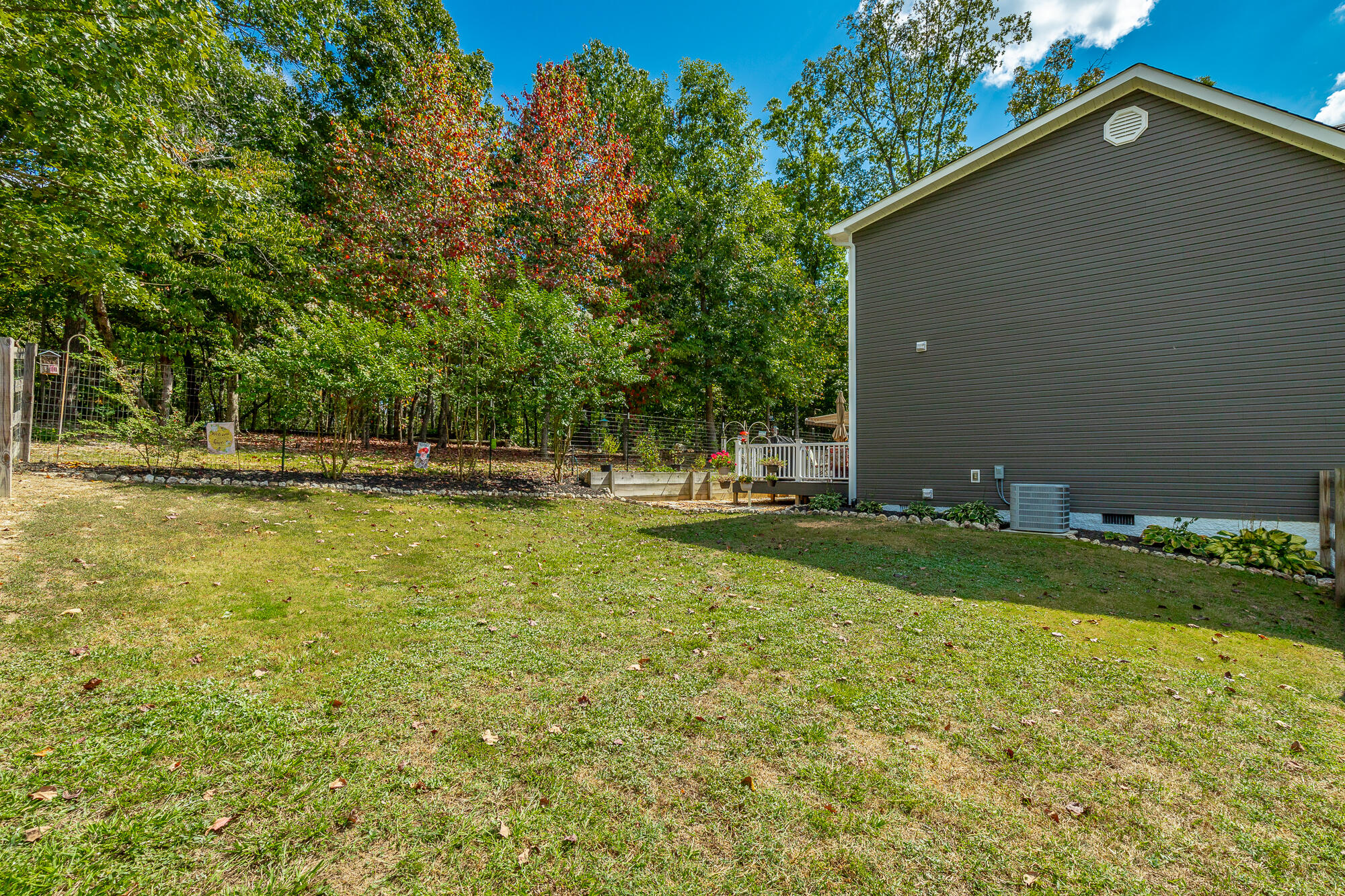 265 Greenbriar Trail NE