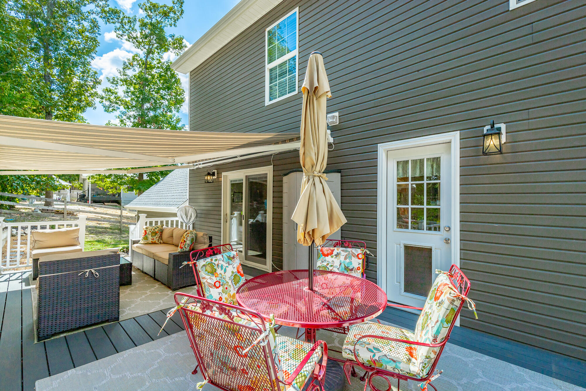 265 Greenbriar Trail NE