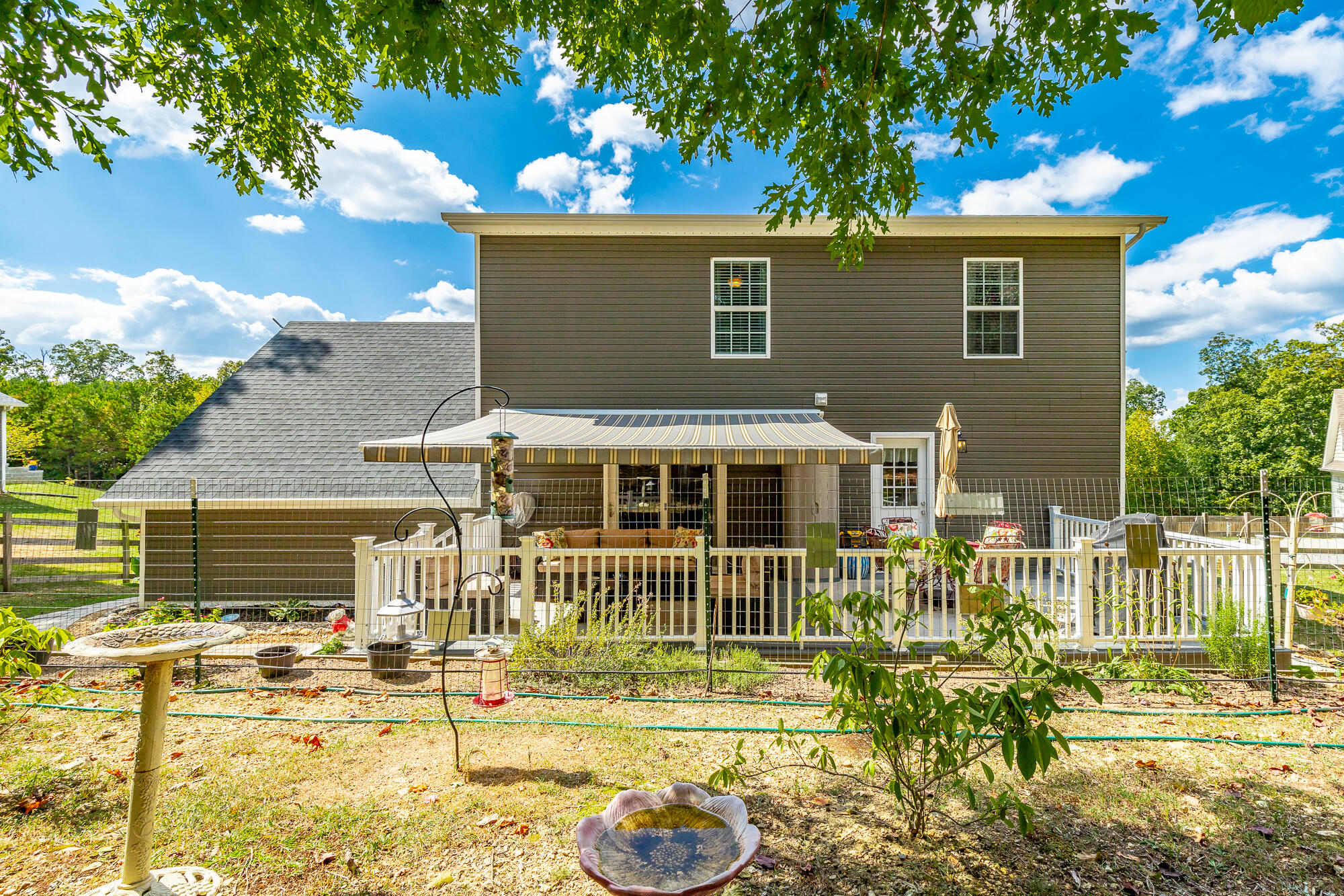 265 Greenbriar Trail NE