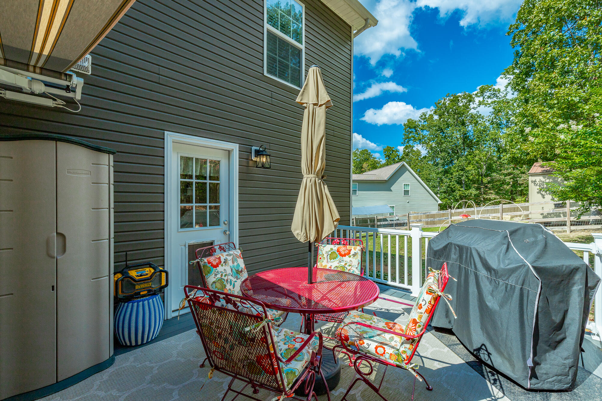 265 Greenbriar Trail NE