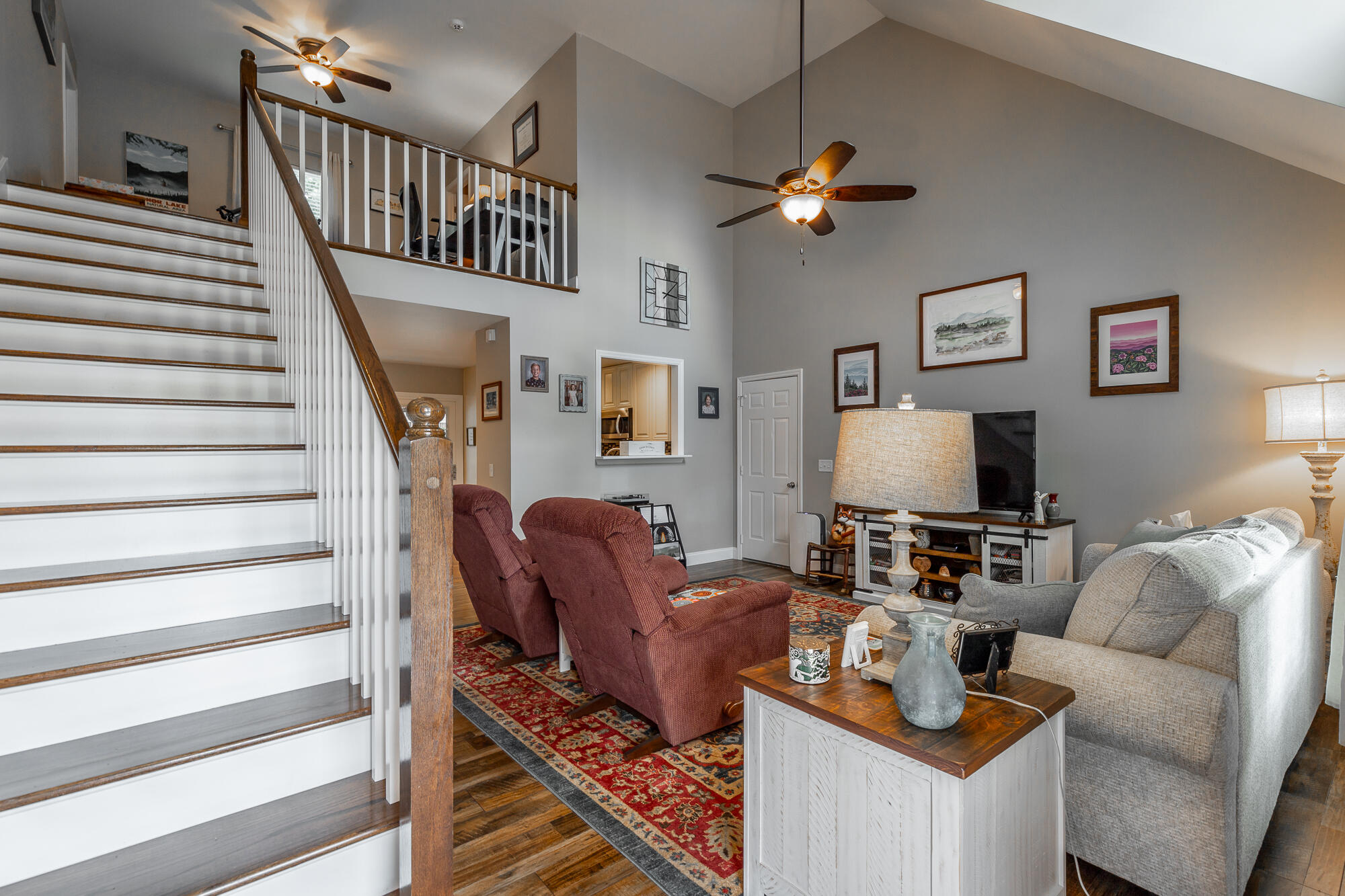 265 Greenbriar Trail NE