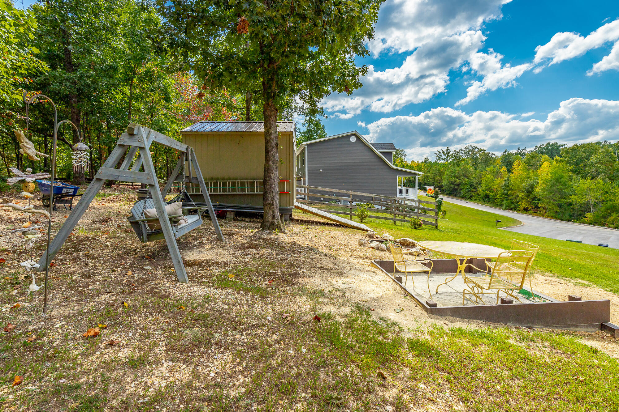 265 Greenbriar Trail NE