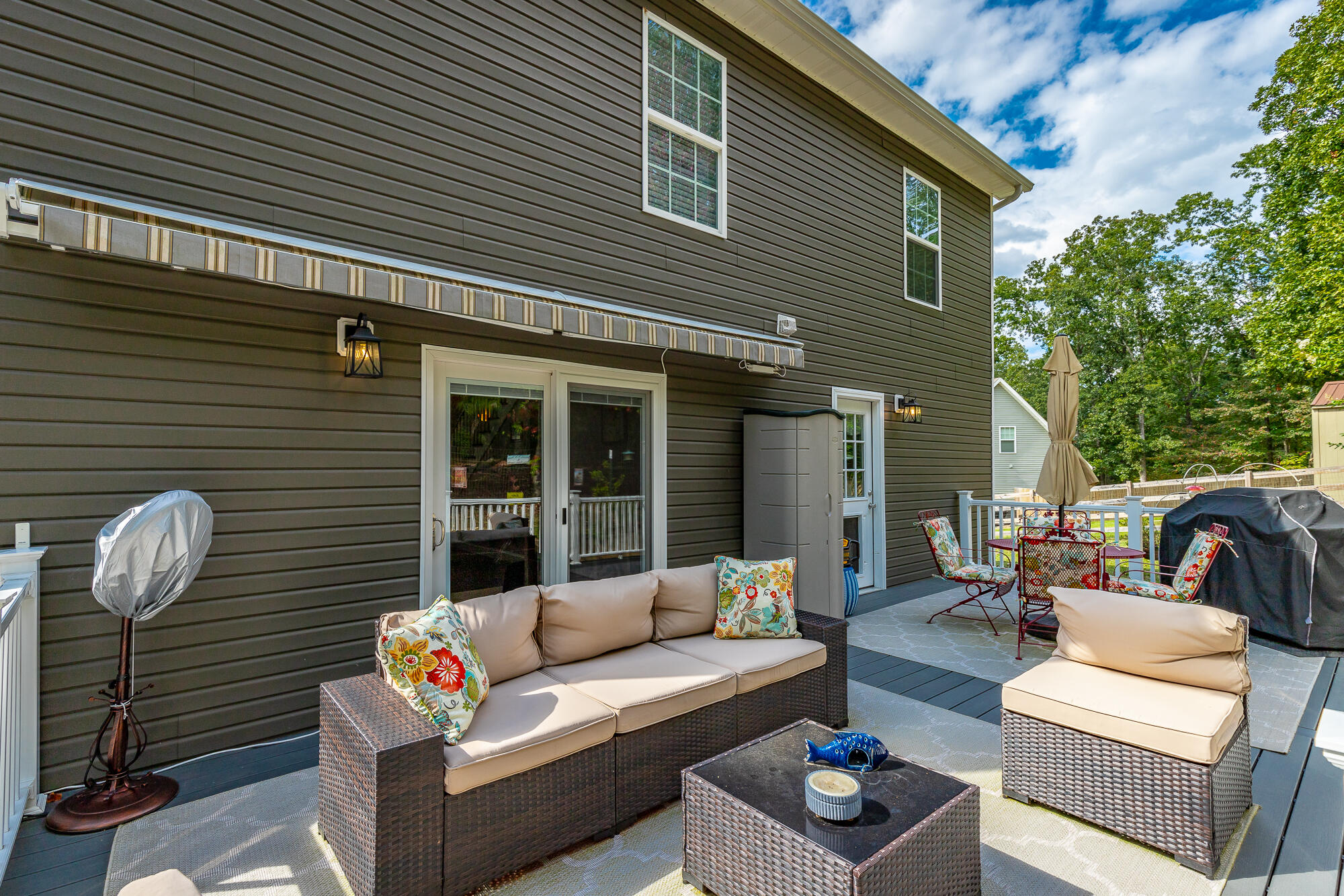 265 Greenbriar Trail NE