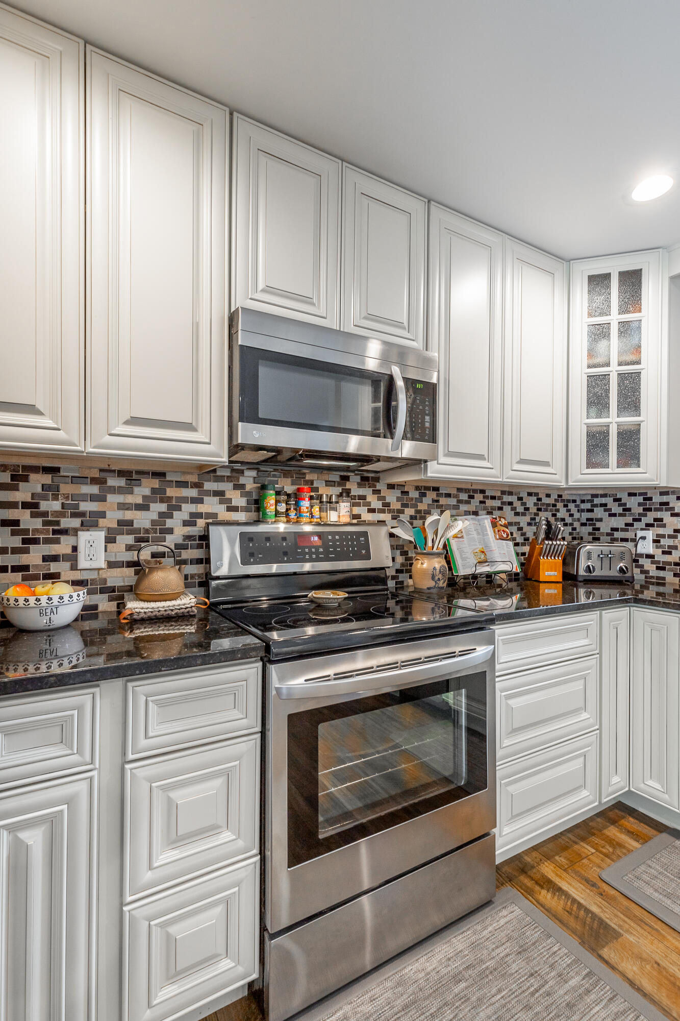 265 Greenbriar Trail NE
