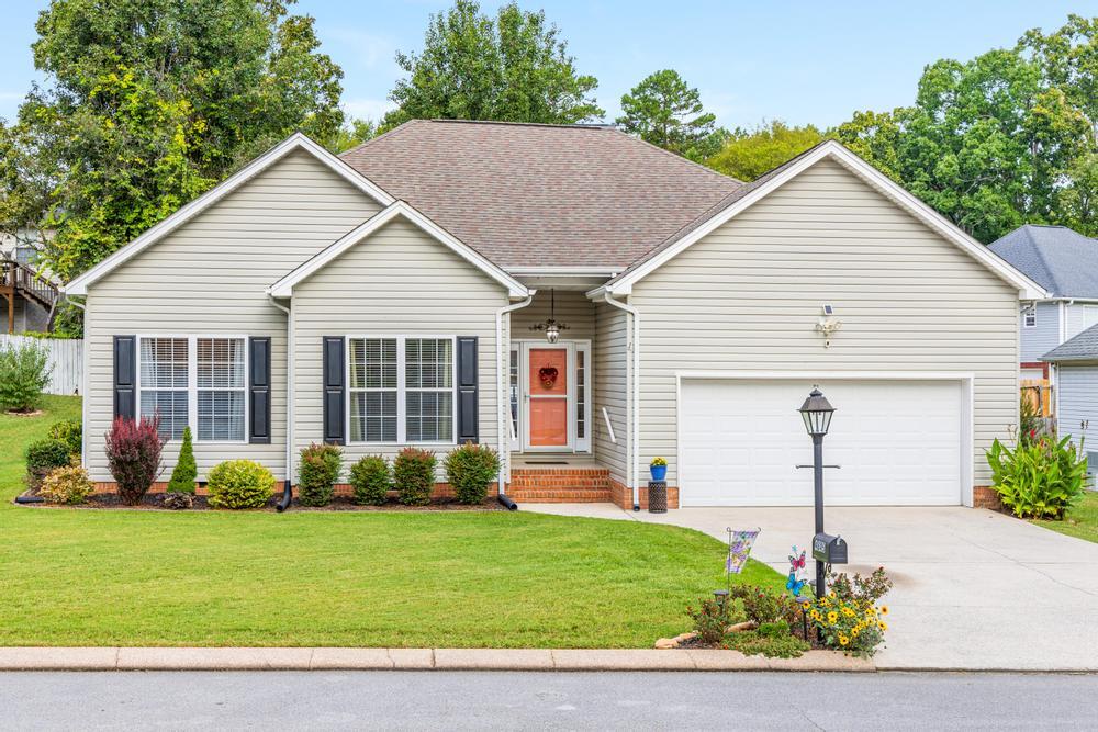 4845 Waverly Court