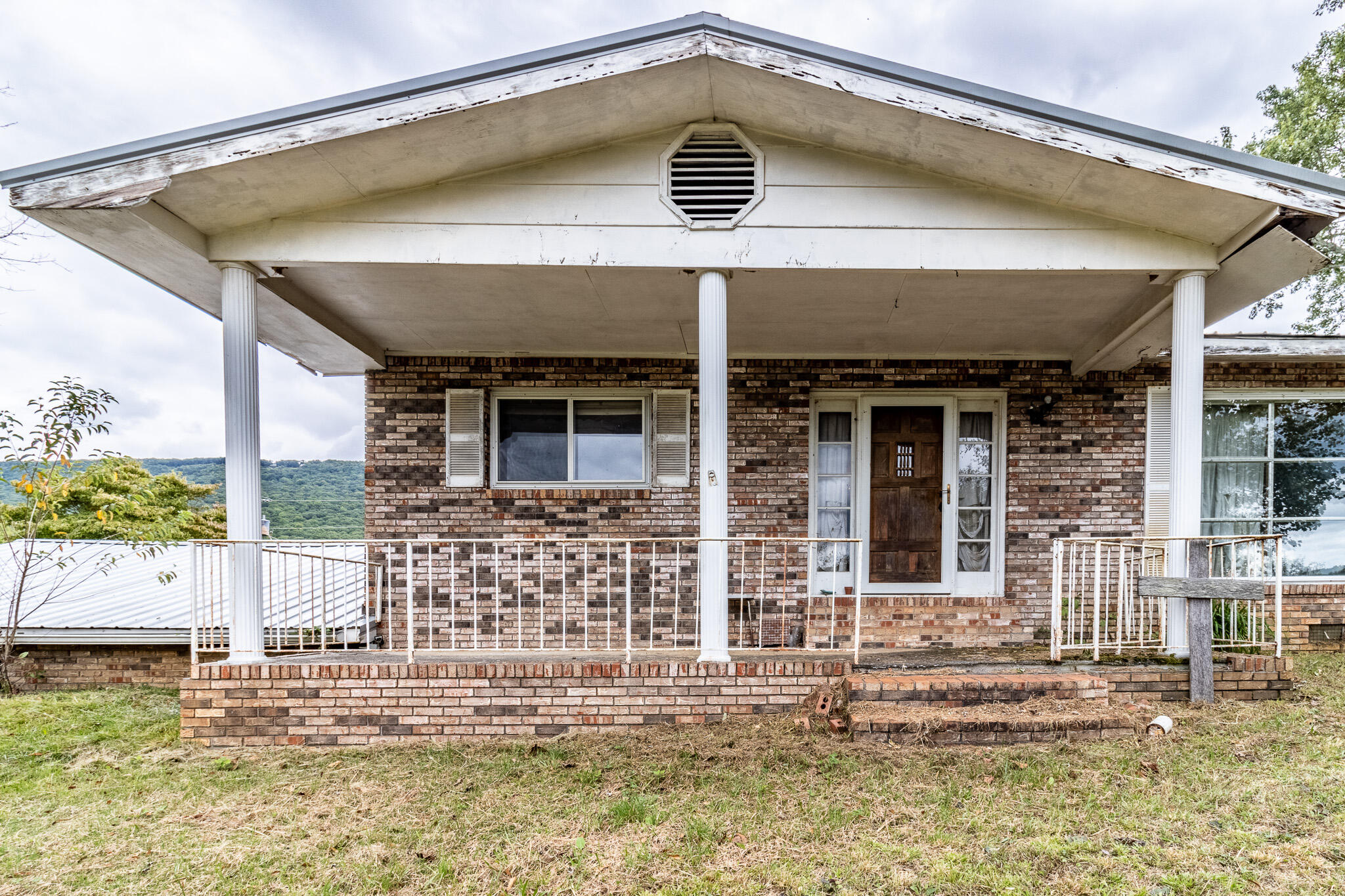 4941 Cloverdale Road