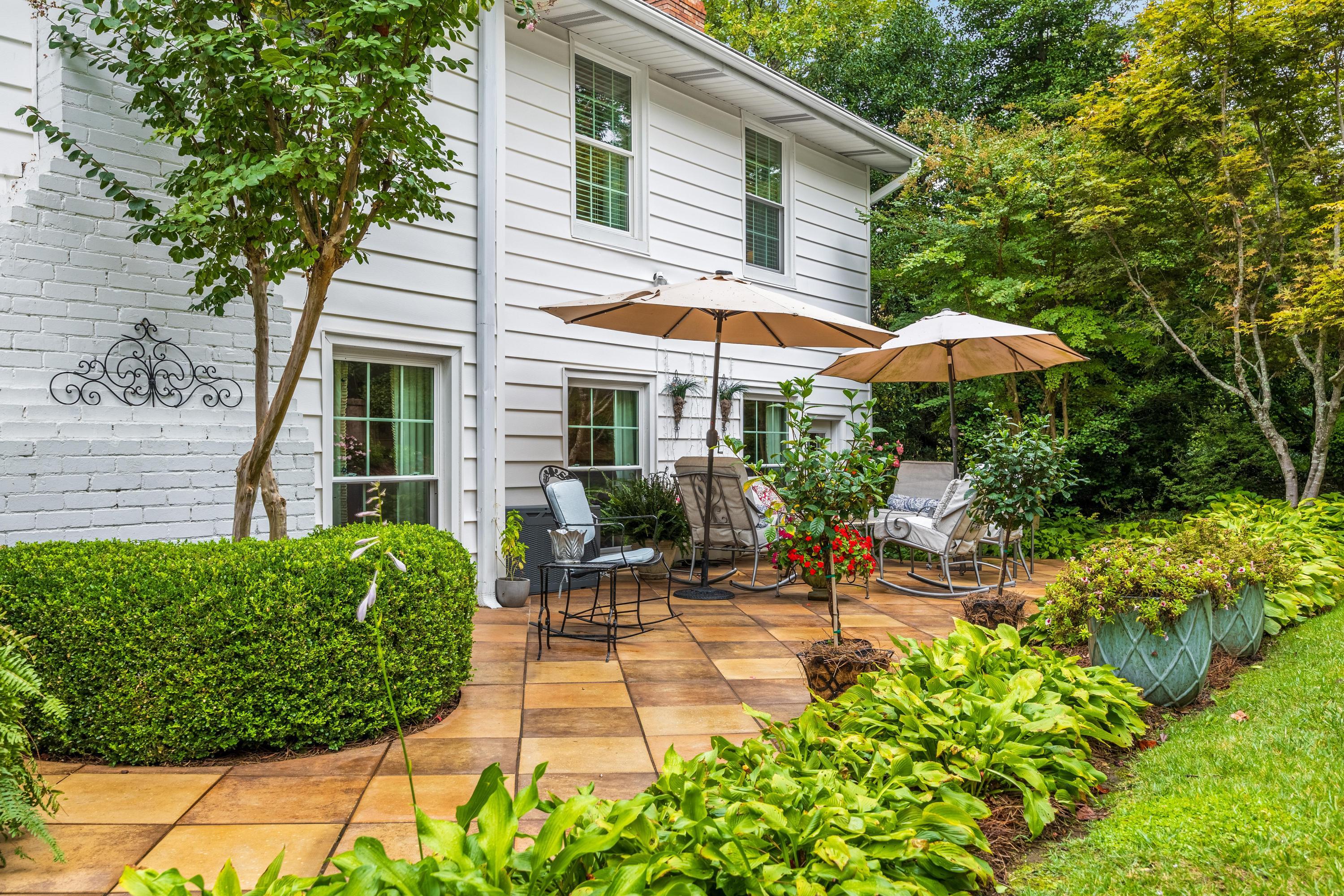 533 W Brow Road
