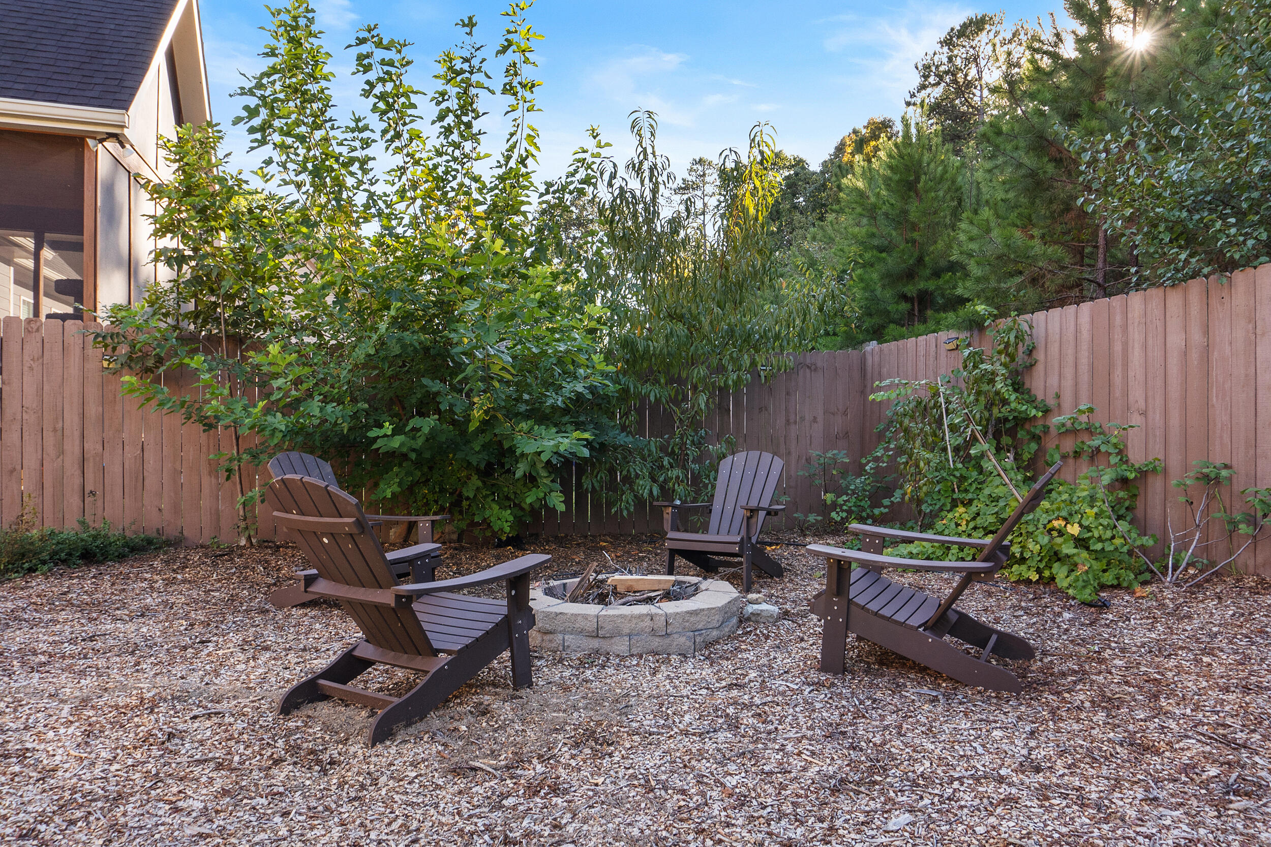 5445 Little Gem Lane