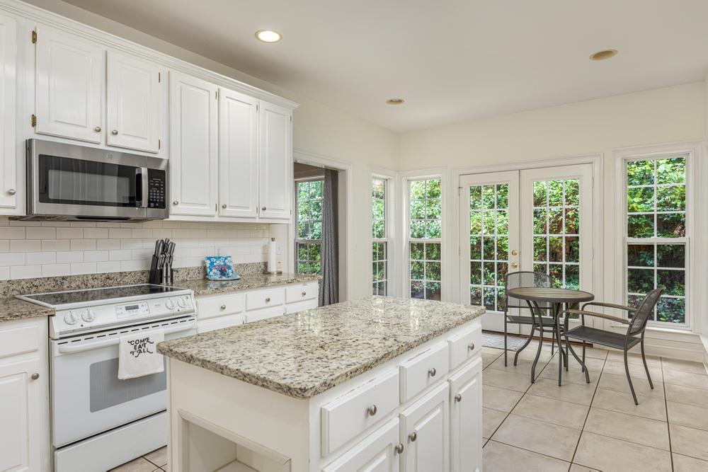318 Golf View Drive