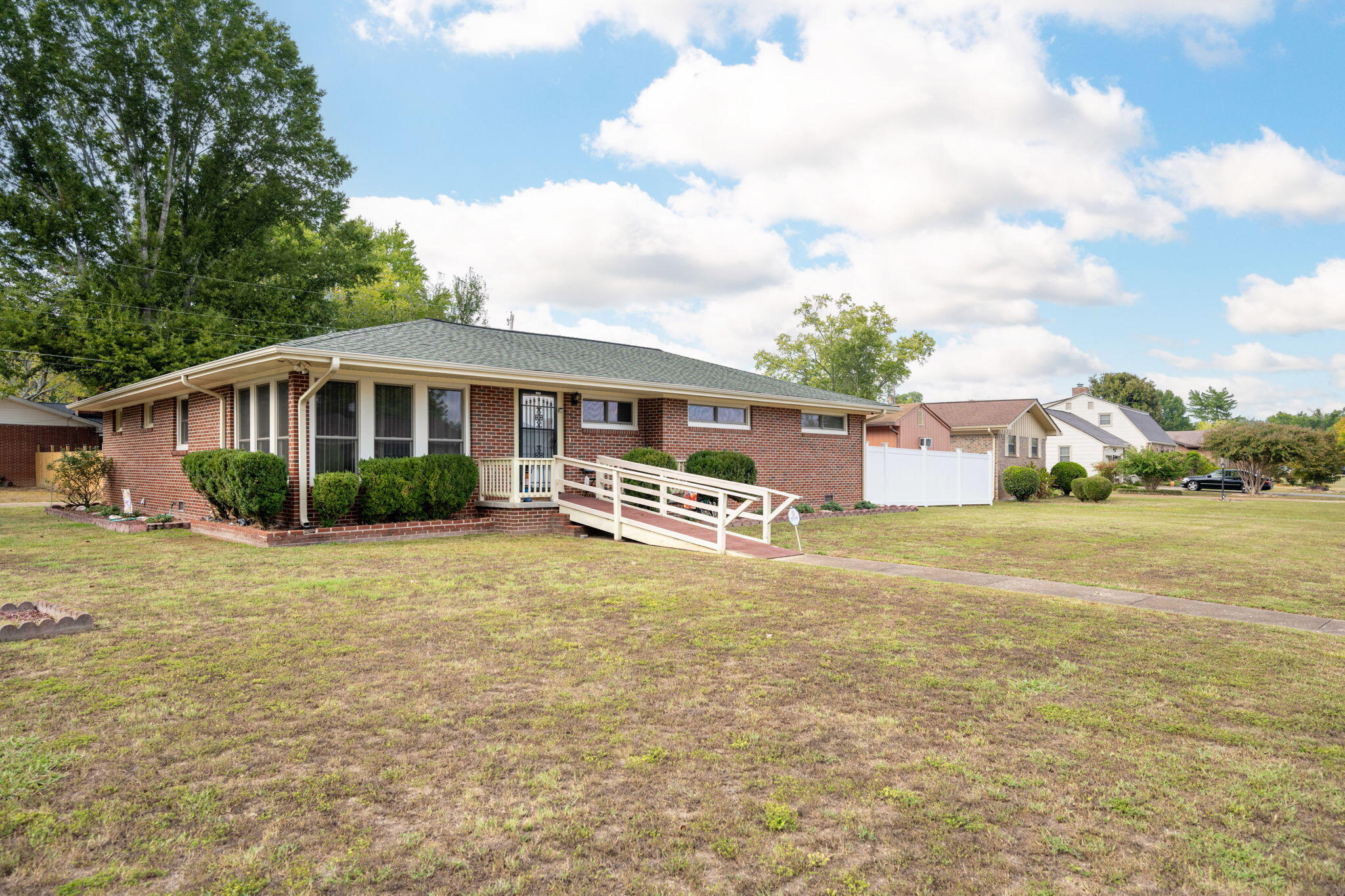 1101 Vannoy Drive