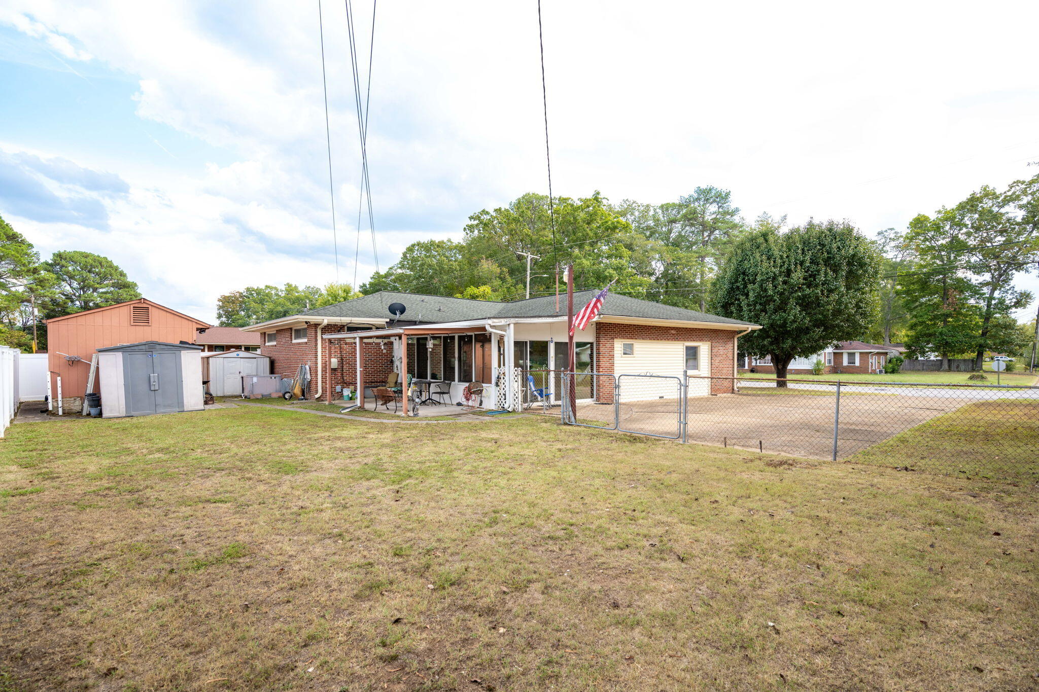 1101 Vannoy Drive