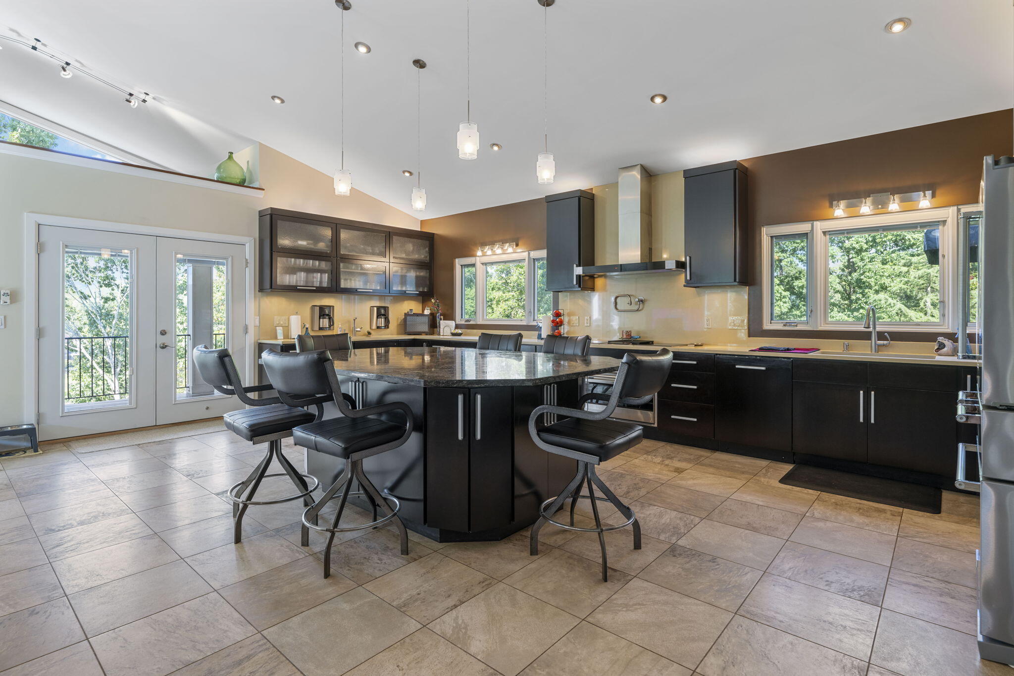2106 Wisteria Drive