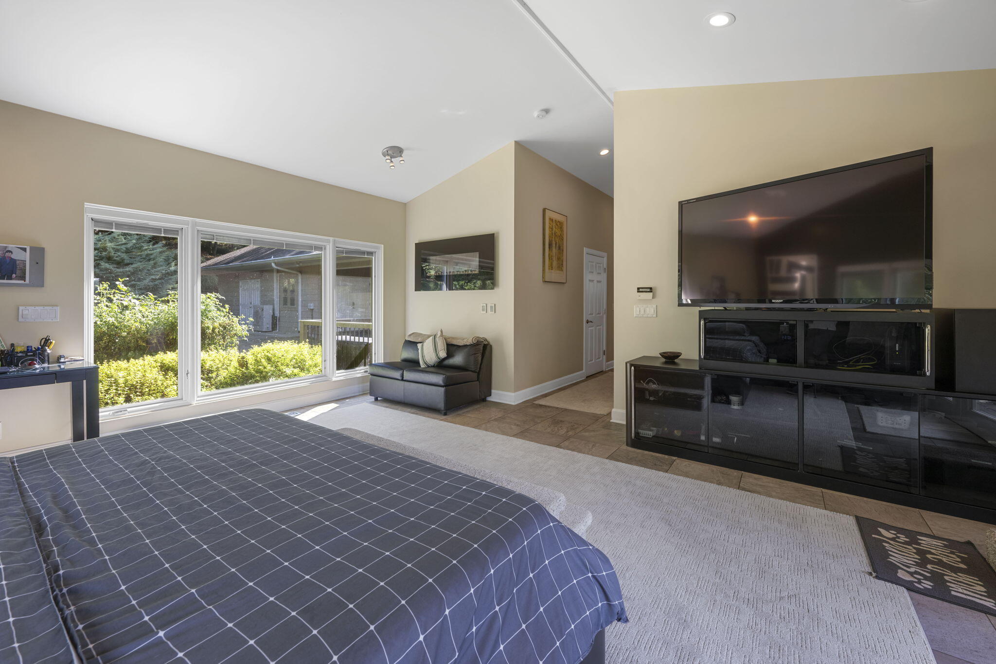 2106 Wisteria Drive