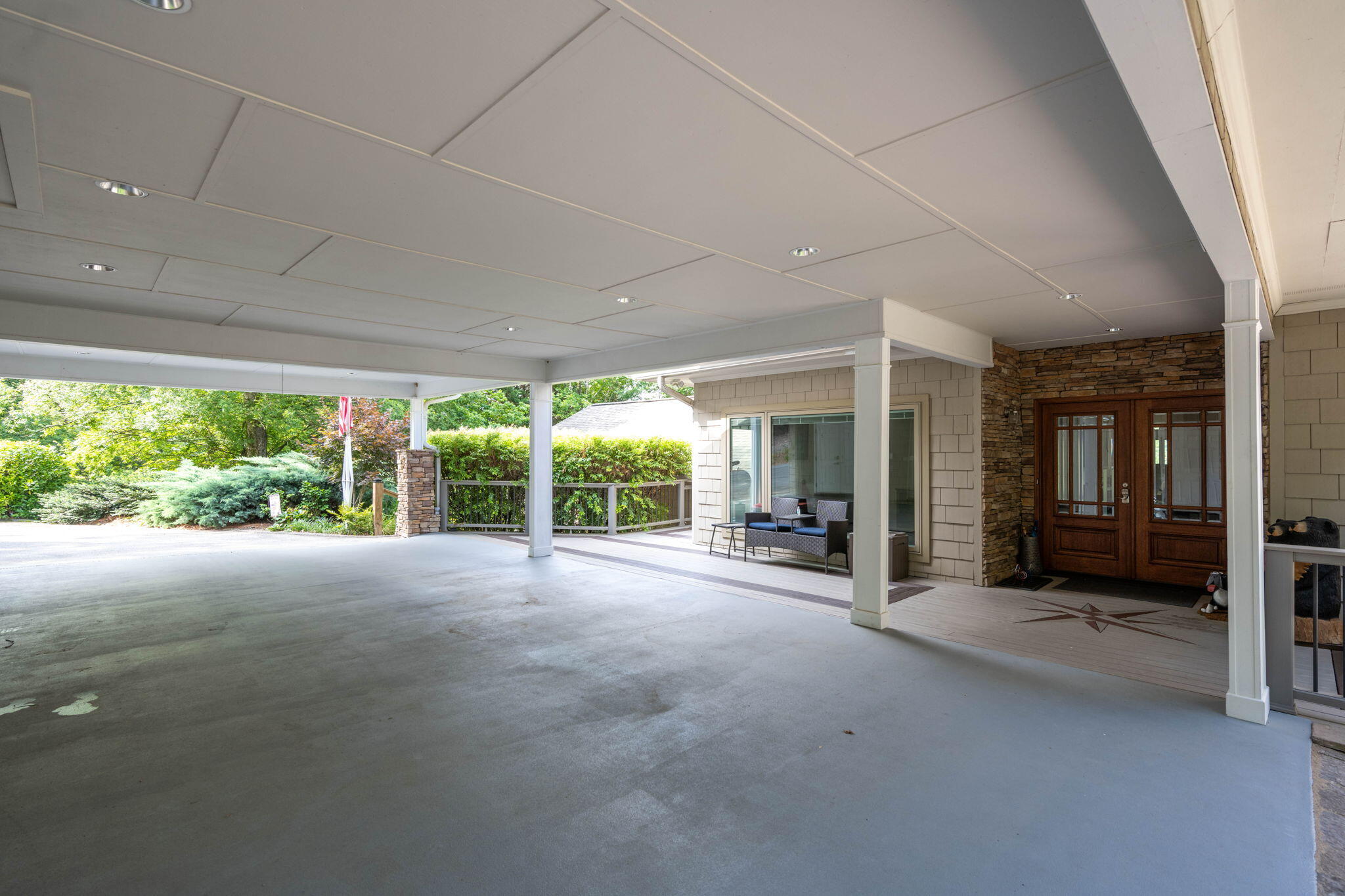 2106 Wisteria Drive